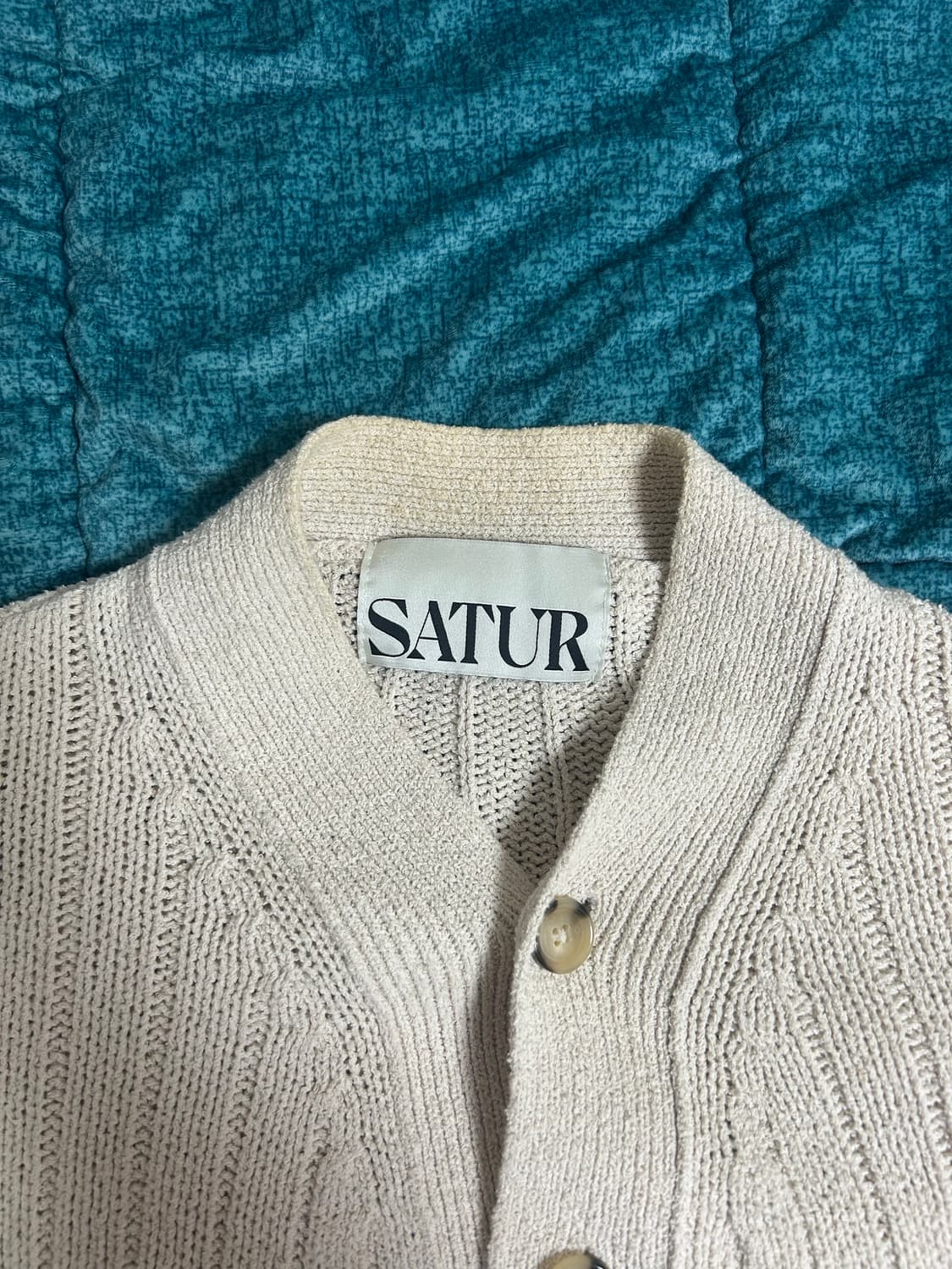 세터 파로 오버 사이즈 부클 가디건 루센트 아이보리 상품이미지3