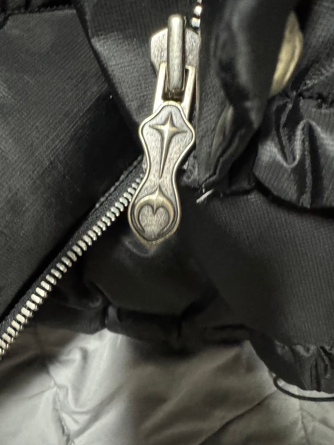 떠그클럽 케이브 다운자켓 블랙 2사이즈 판매 상품이미지6