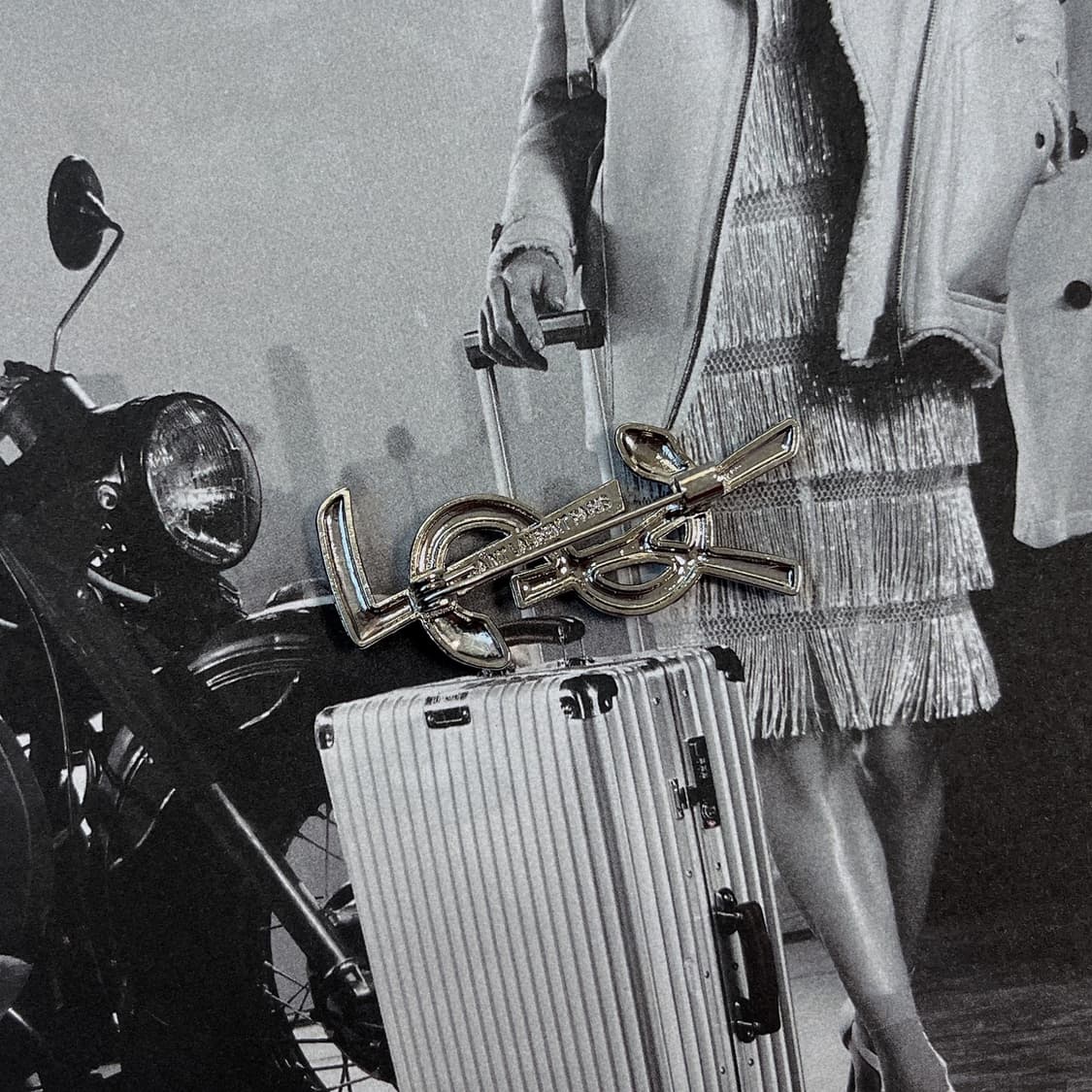 YSL 스네이크 레더 브로치 상품이미지5