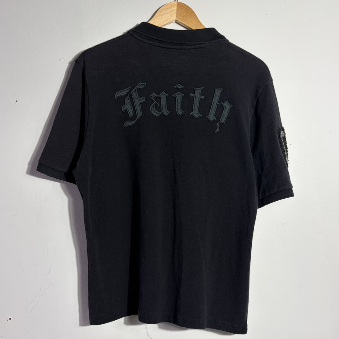 빈티지 엔젤윙 펑크 블랙 자수 반팔 카라티 (무료배송) 상품이미지4