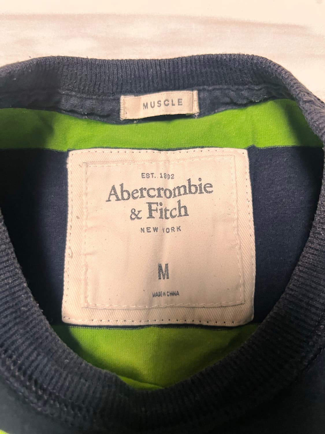아베크롬비 반팔티 M 상품이미지4