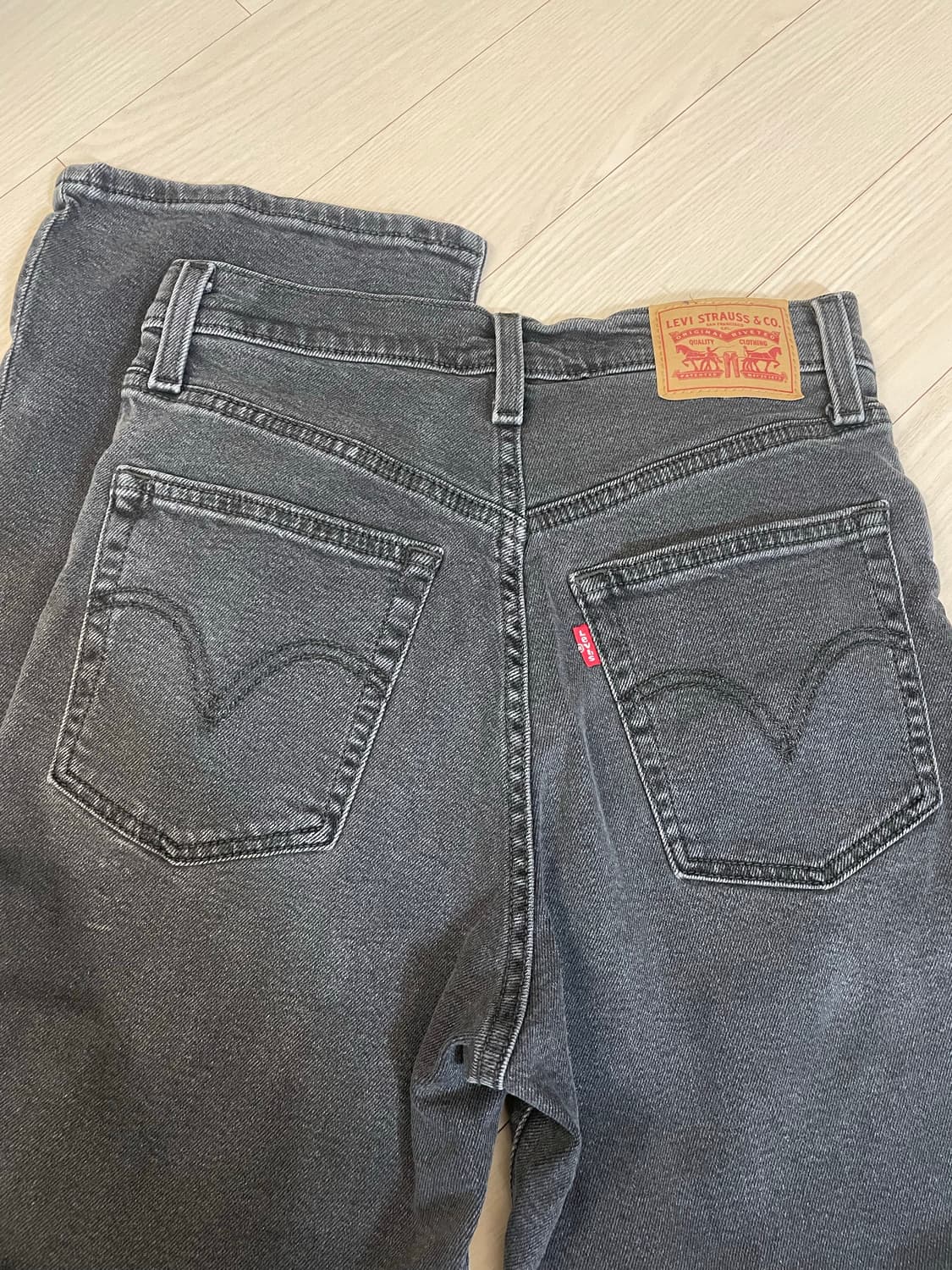 리바이스 립케이지 스트레이트 앵클진 상품이미지1