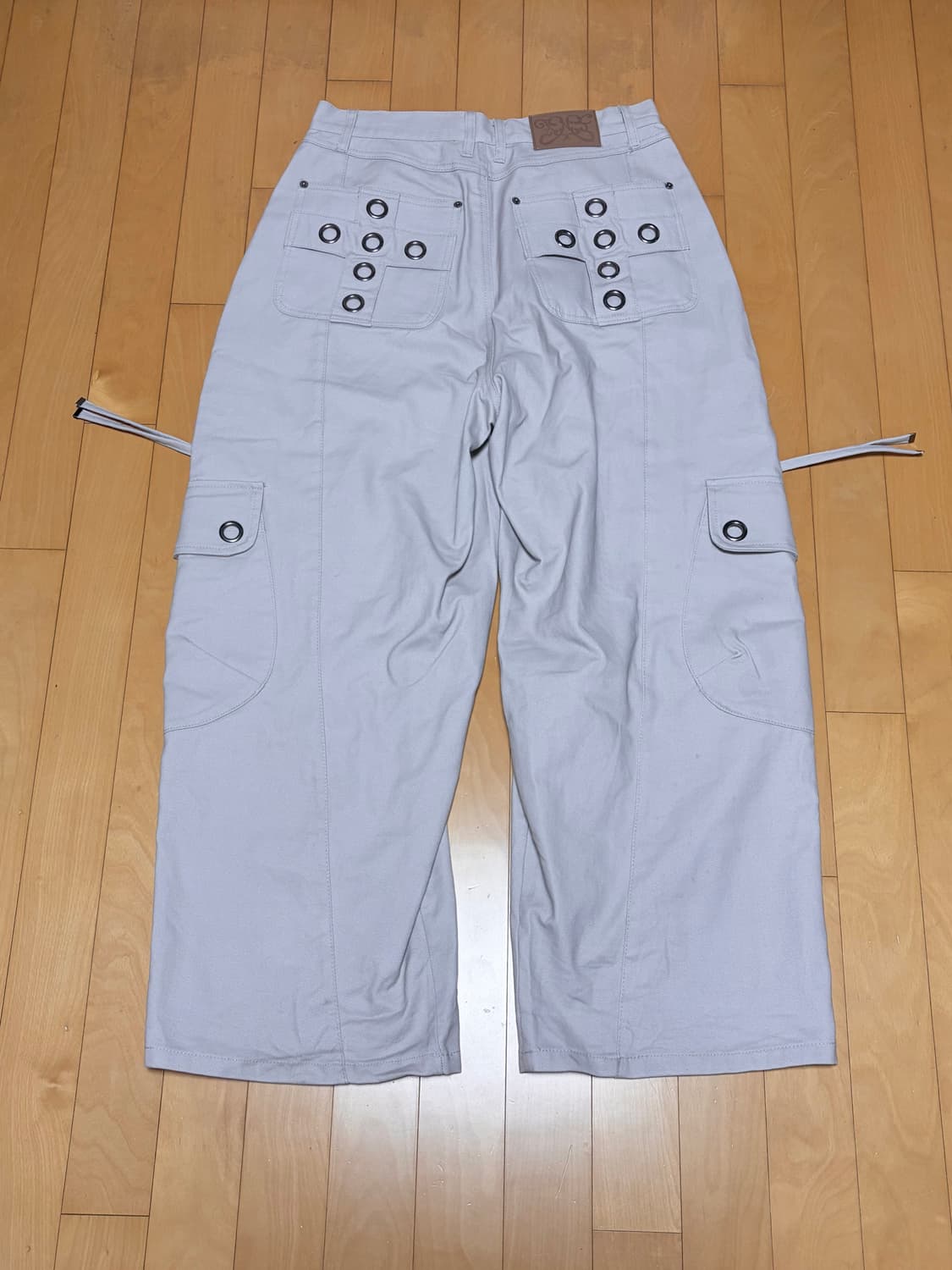 팬시클럽 크로스 포켓 카고 팬츠 PINK BEIGE 상품이미지7