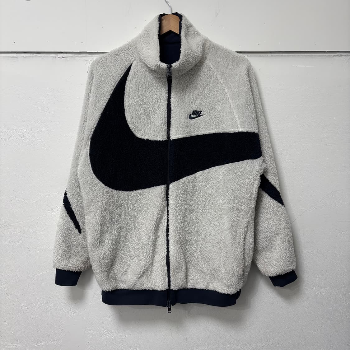 나이키 빅스우시 리버시블 점퍼 상품이미지1