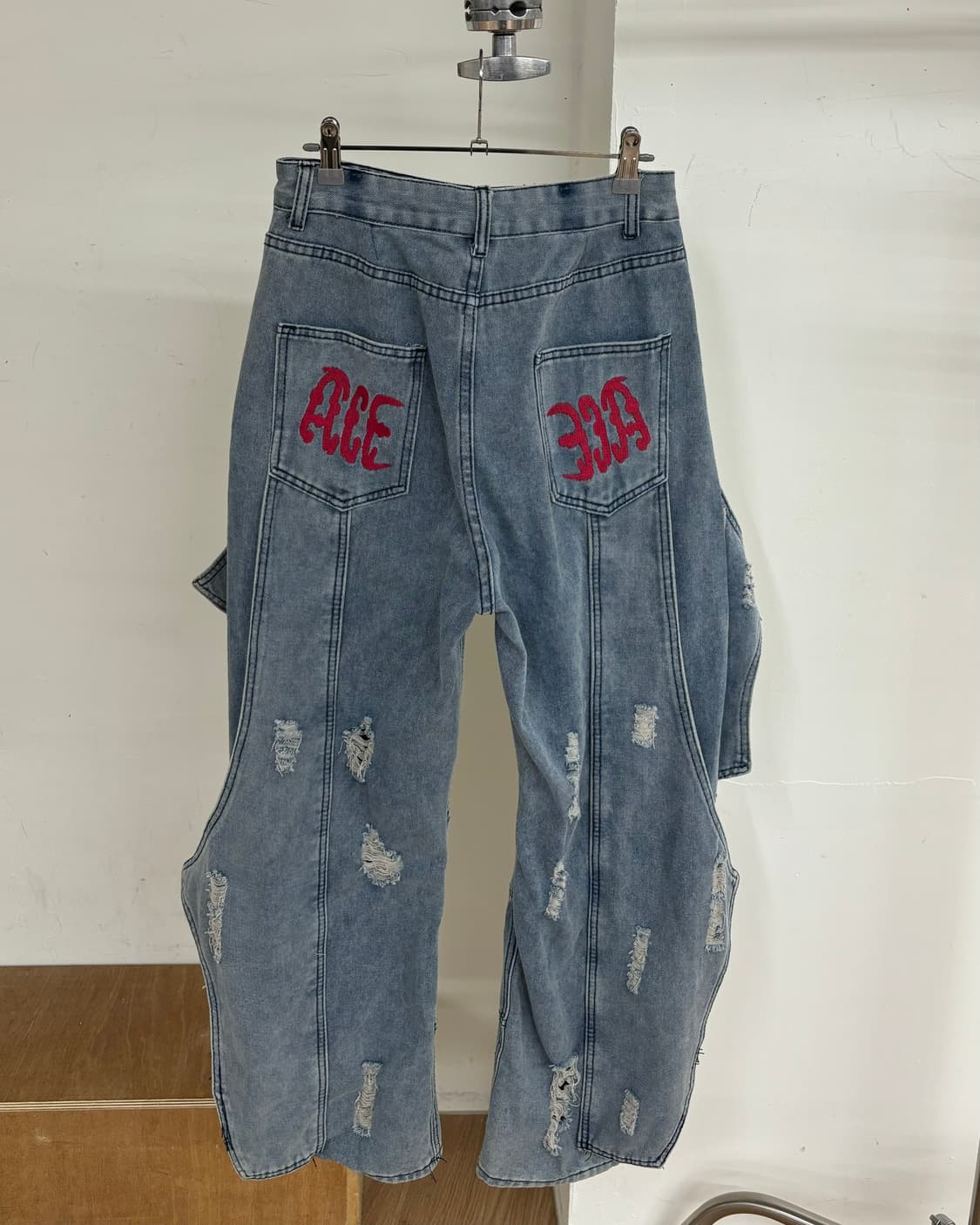 에이스 컷 아웃 카고 데님 팬츠  상품이미지4