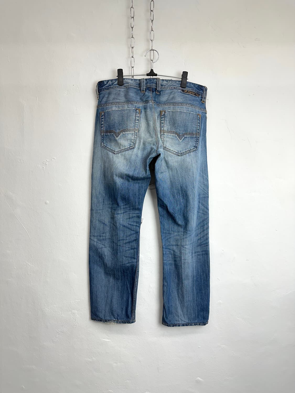 Diesel Safado Regular Slim-Straight Deni 상품이미지6