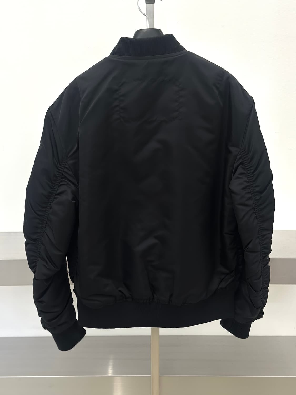 아크네스튜디오 CLEA 봄버 자켓  상품이미지4