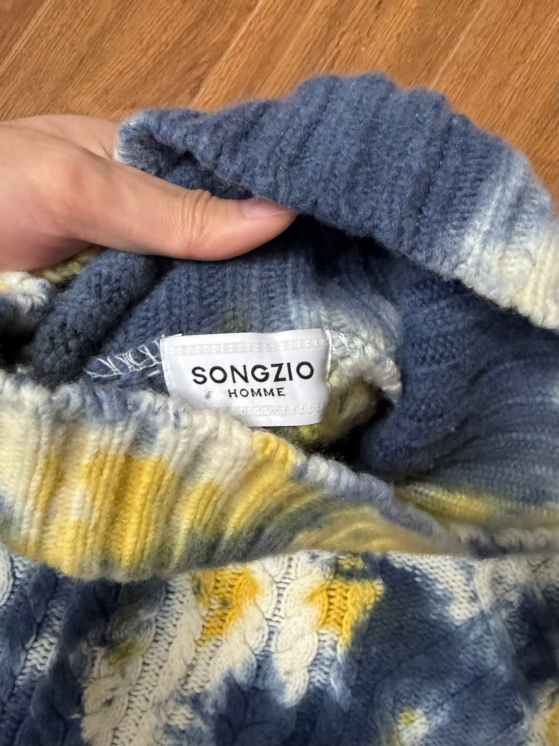 송지오옴므 타이다이 터틀넥 니트 상품이미지4