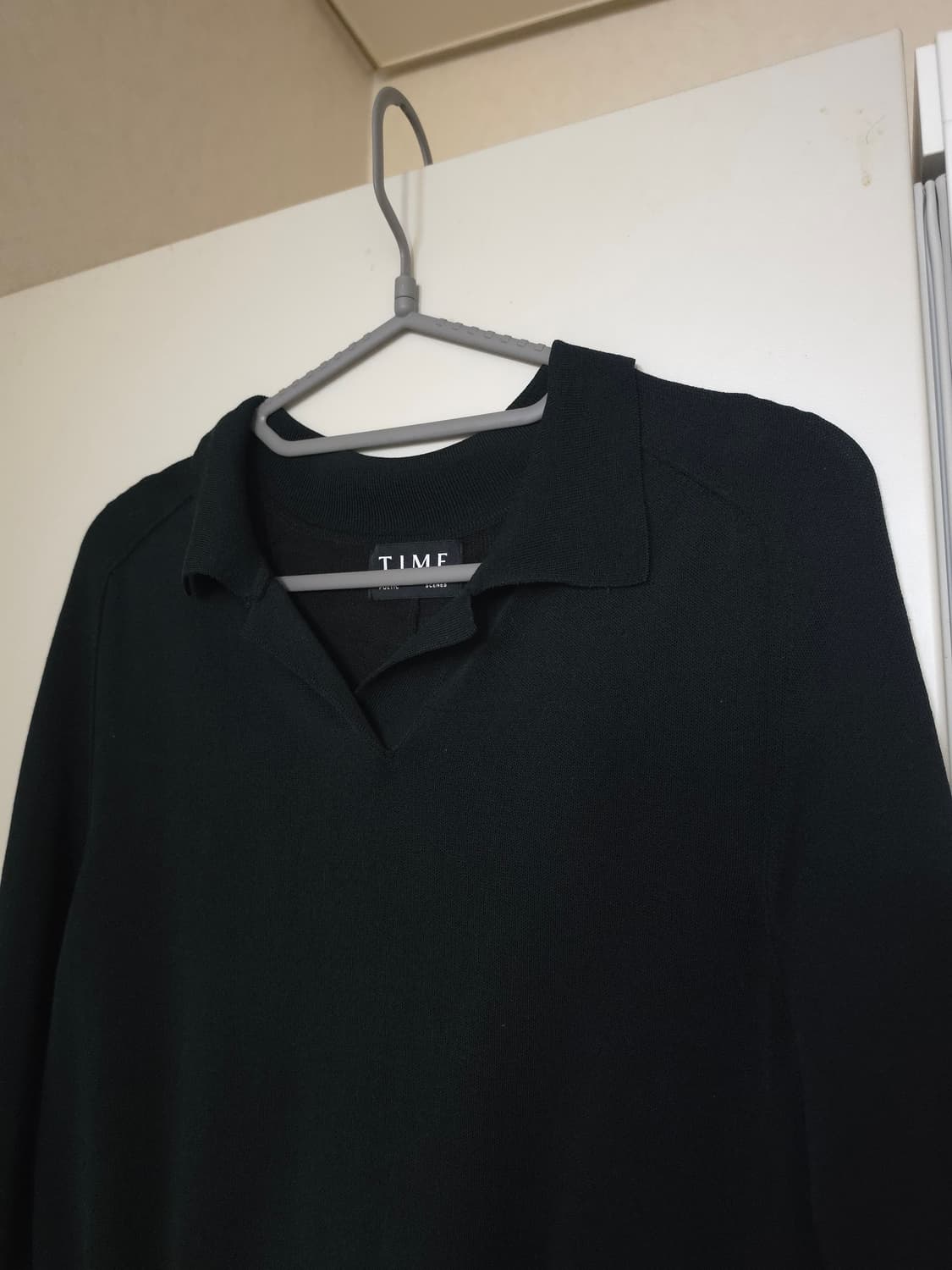TIME 타임 블랙 카라넥 니트 상품이미지2