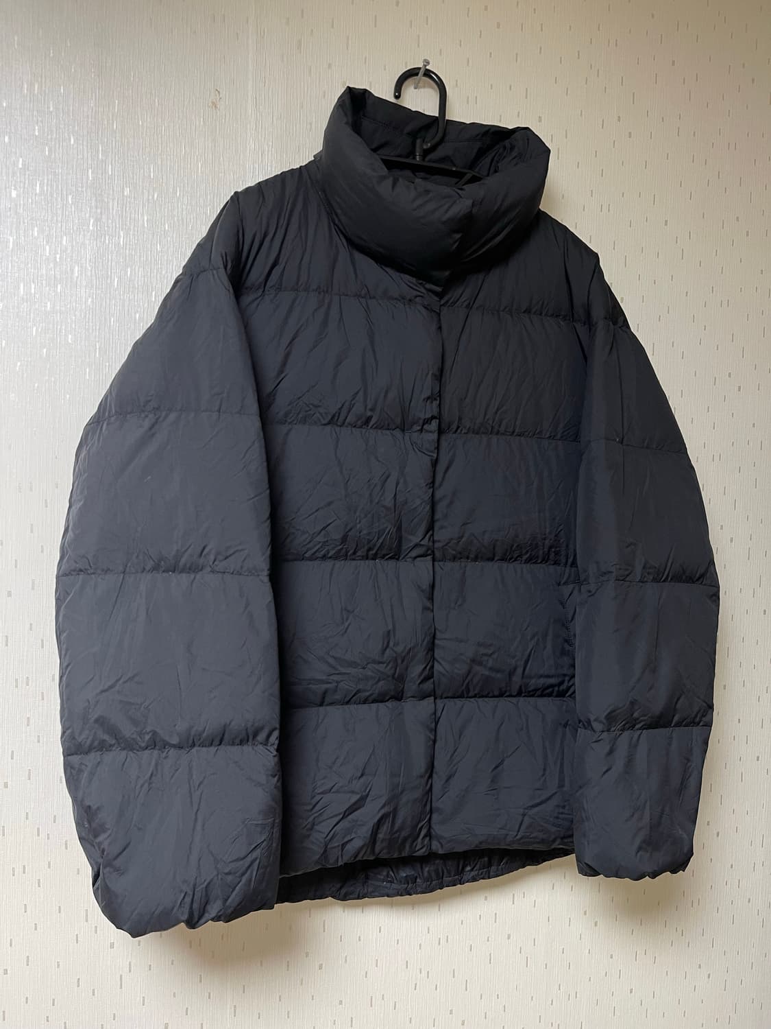 유니클로 정품 울트라 라이트 다운 코쿤 재킷 상품이미지3