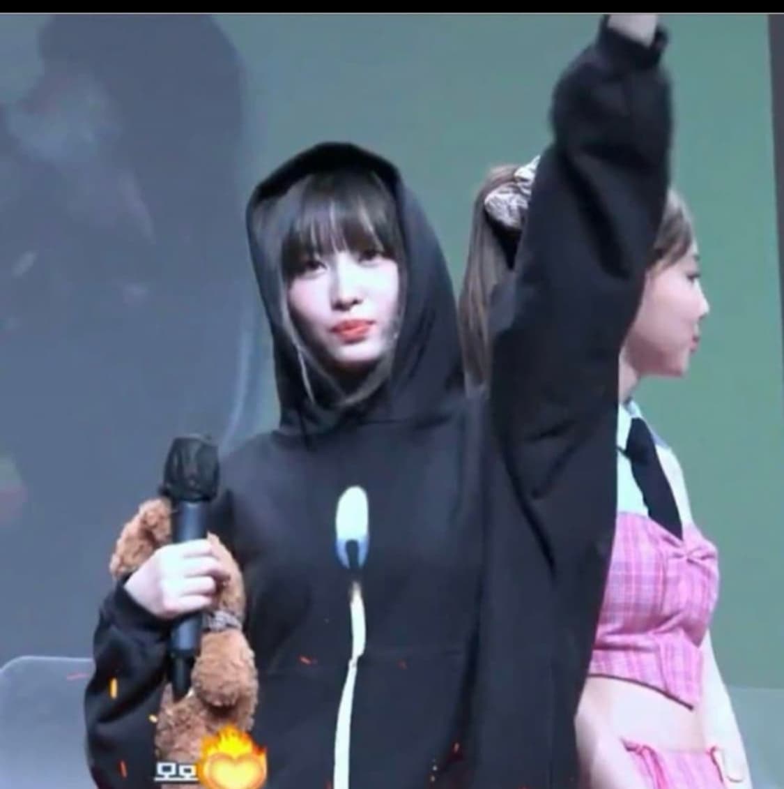 칸예 이지 촛불후드M 상품이미지1