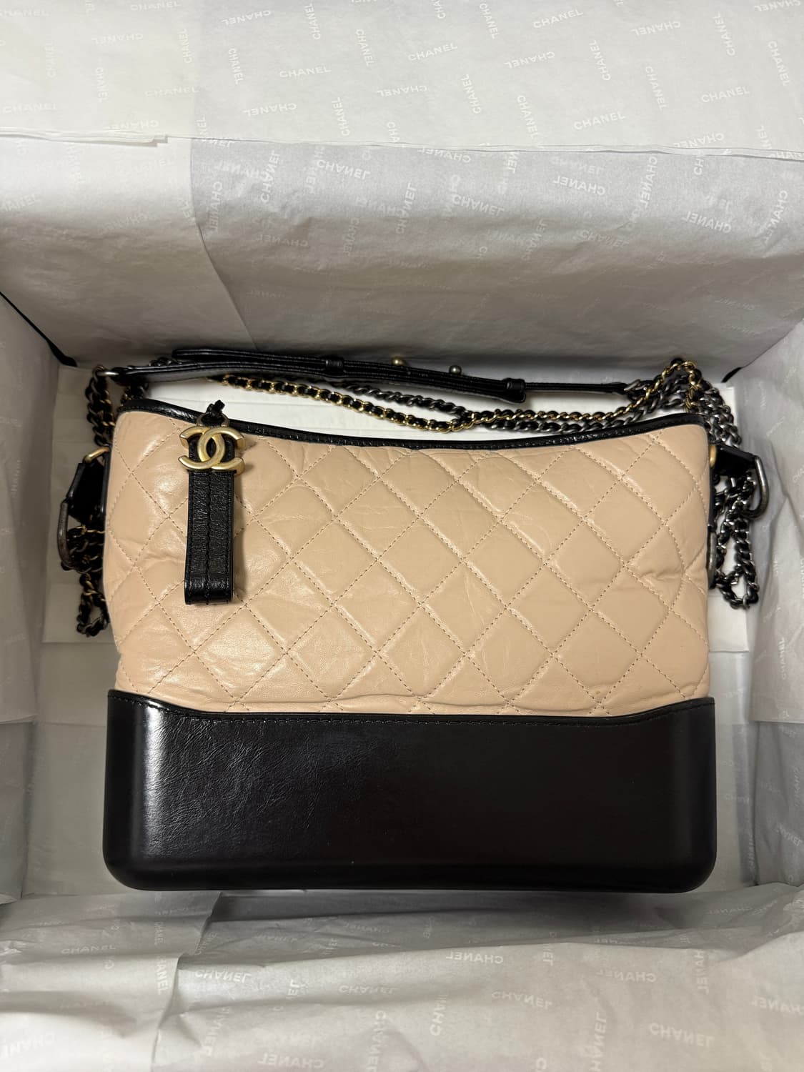 샤넬 가브리엘 호보 미듐 상품이미지1