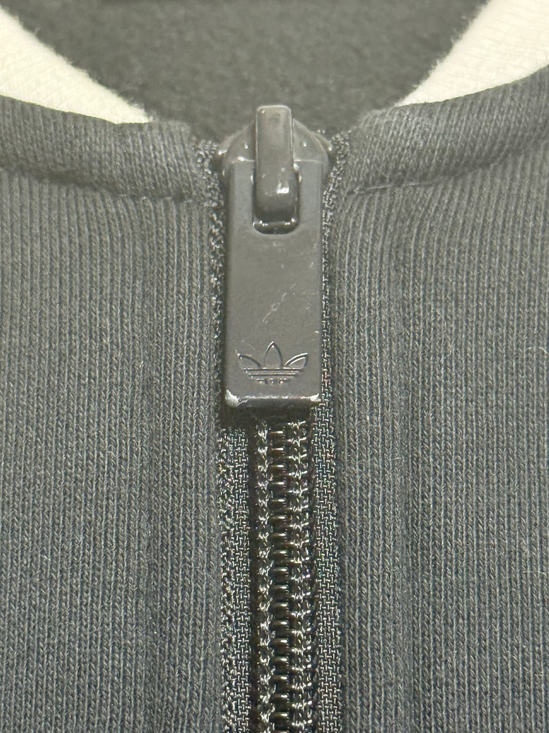 아디다스 아디컬러 트레포일 로고 여성 봄버자켓 상품이미지4