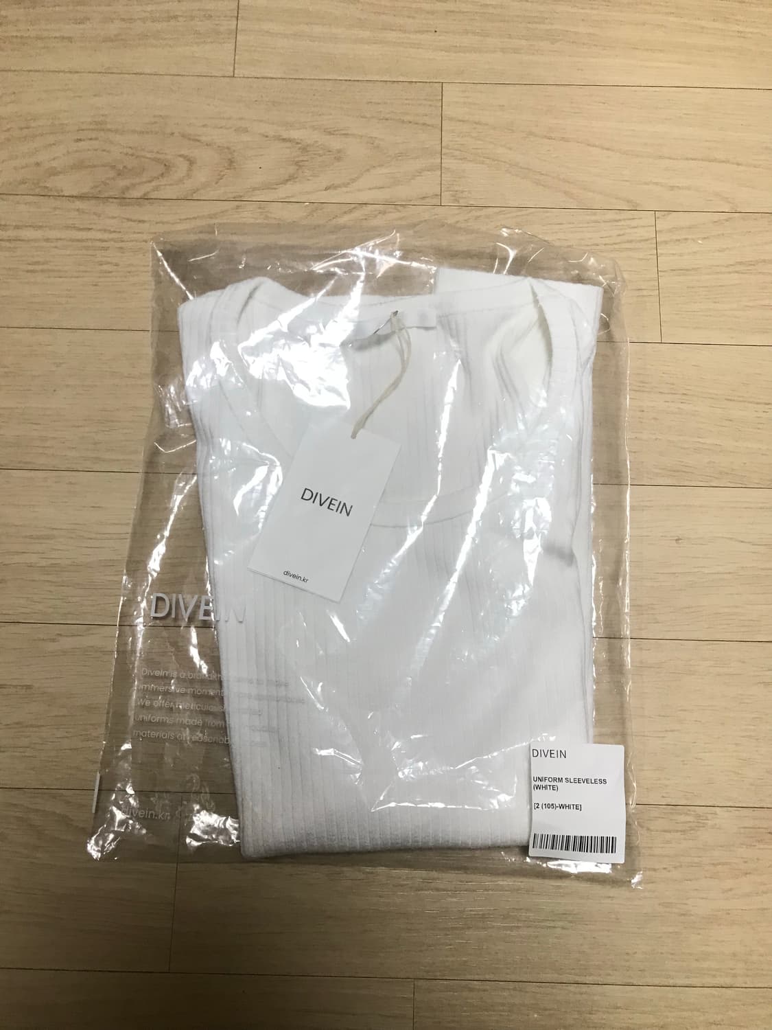 다이브인 슬리브리스 화이트 2 새상품 상품이미지3