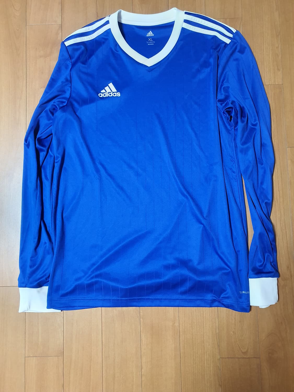 아디다스 맨투맨 상의 XL 사이즈 상품이미지1