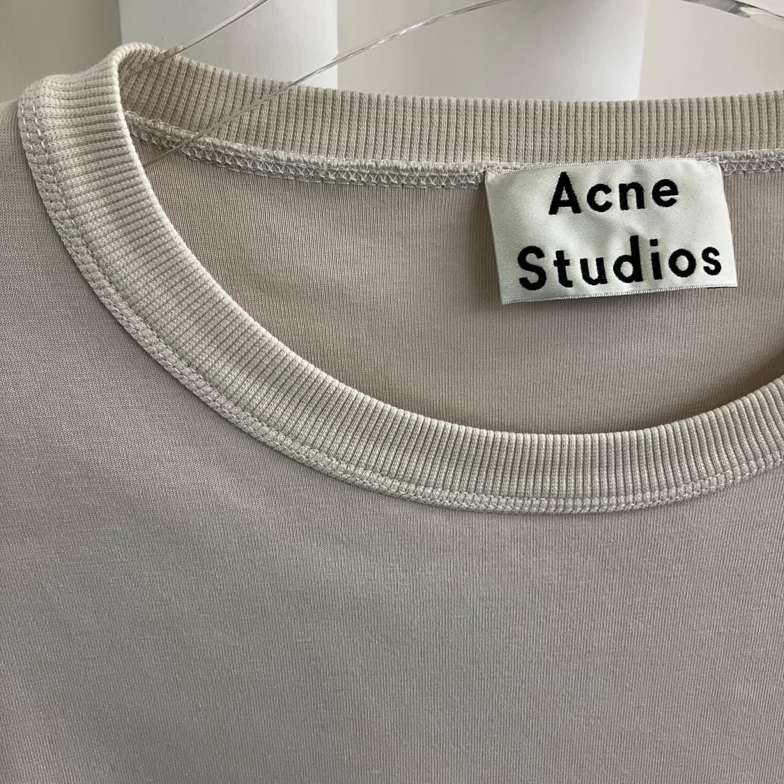 아크네 스튜디오 베이지 스웨트셔츠 M 상품이미지3