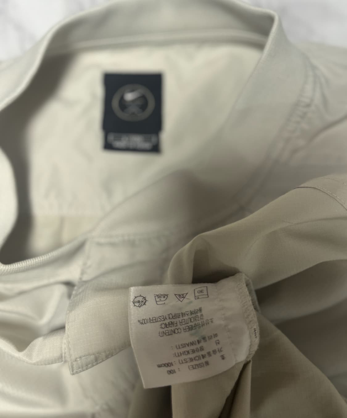 나이키x골프 베이지 바람막이 웜업 맨투맨 상품이미지5