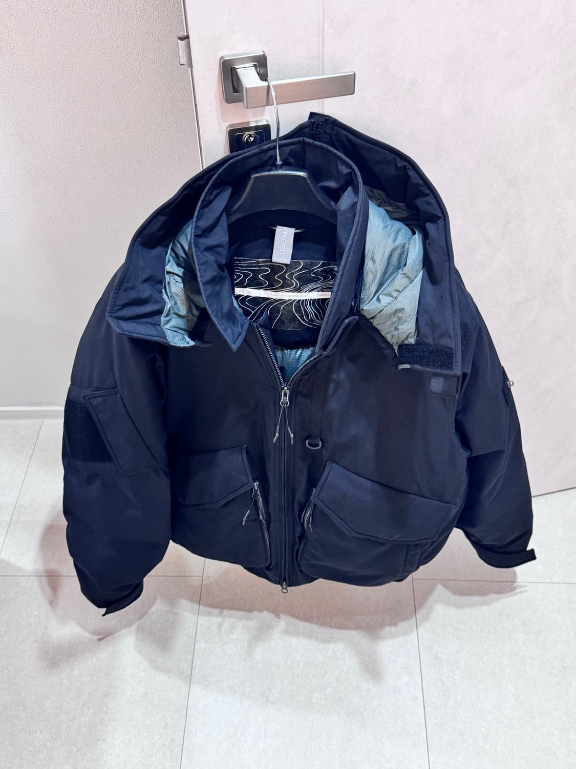 100) 시리즈 언어펙티드 MK3 HYBRID DOWN BOMBER 패딩 상품이미지1