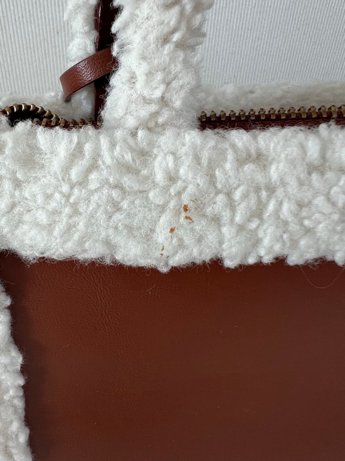 페드로 퍼 트리밍 미니백 상품이미지4