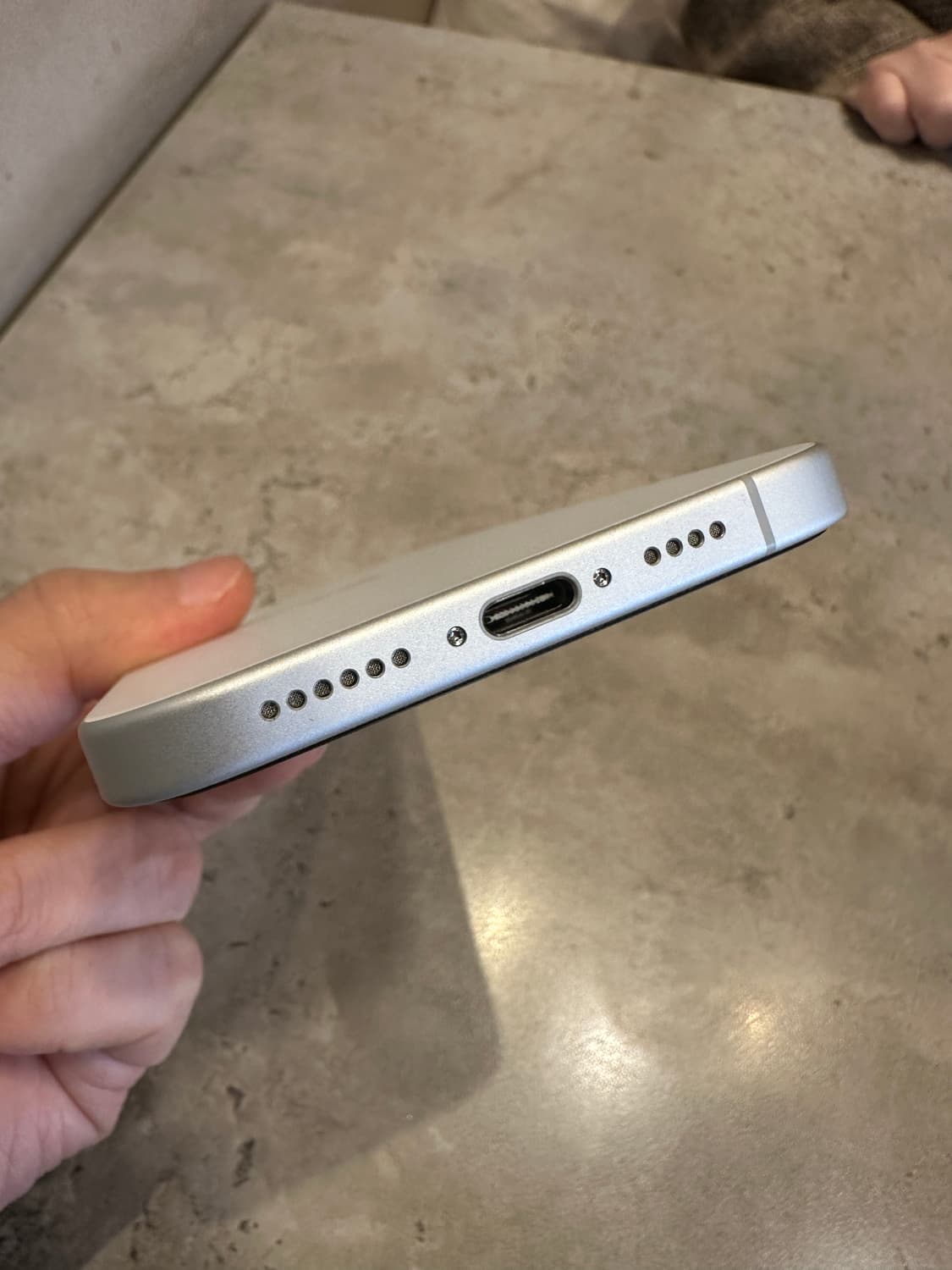 (SS급) 아이폰16플러스 화이트 128기가 97% 박스포함 판매 상품이미지6