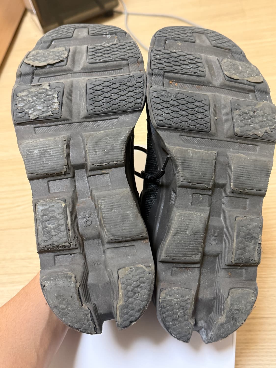 285) 359,000원 온 러닝 파프 클라우드 몬스터 2 쏜 브라운  상품이미지7