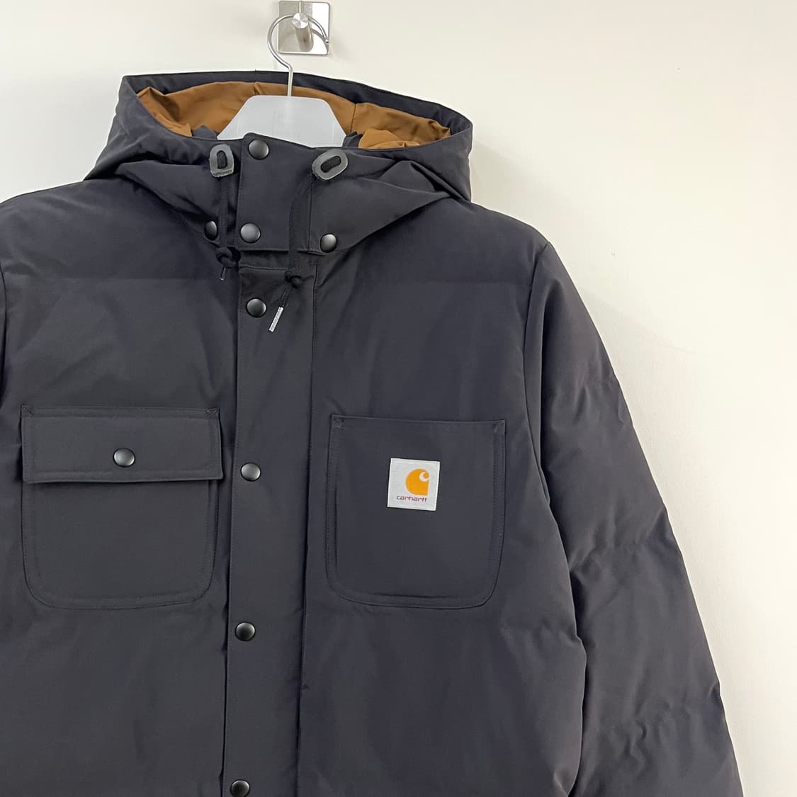 칼하트 WIP 알파인 코트 블랙 패딩 자켓 상품이미지4