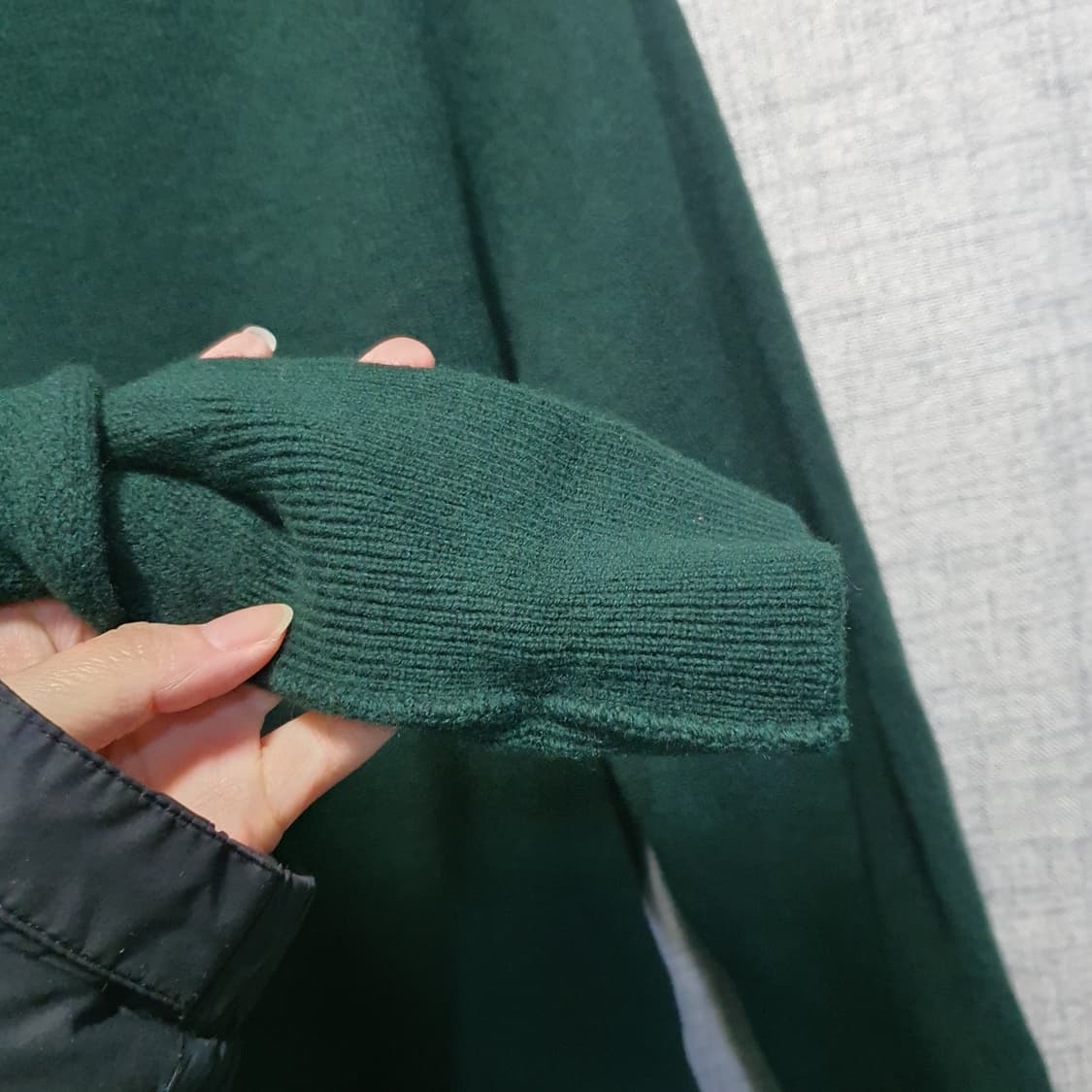 버버리 크래스트로고 램스 울 니트 스웨터  상품이미지4