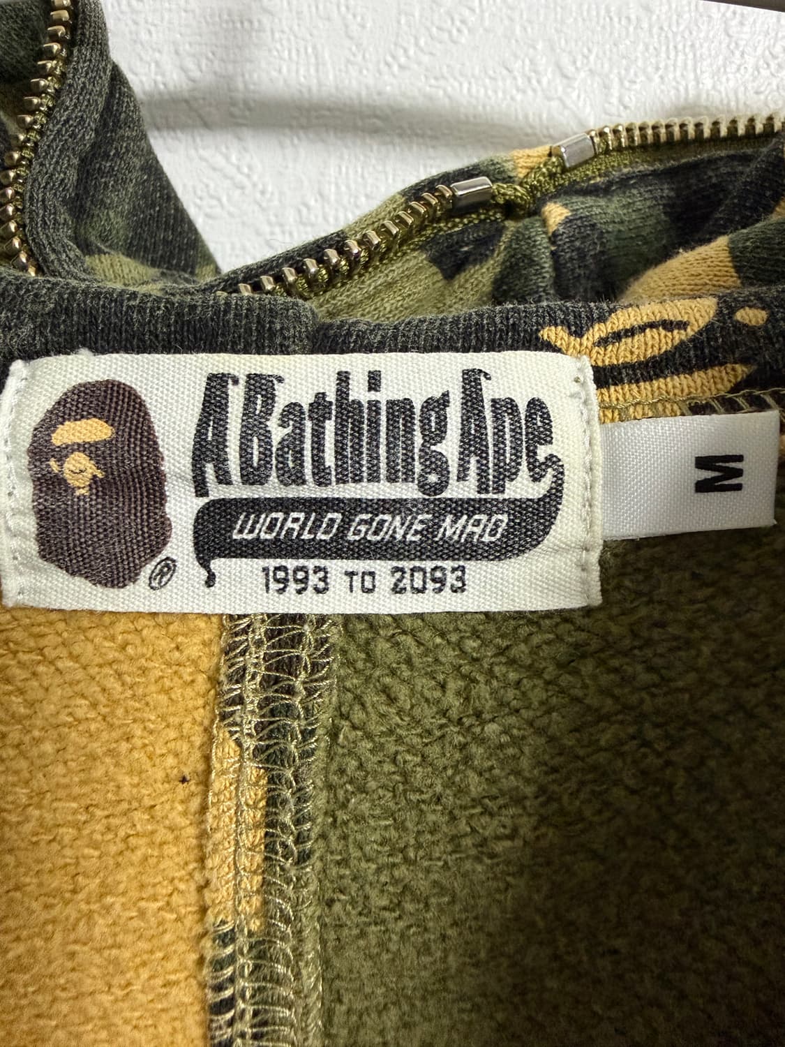 베이프 녹황계 샤크 후드 집업 상품이미지5