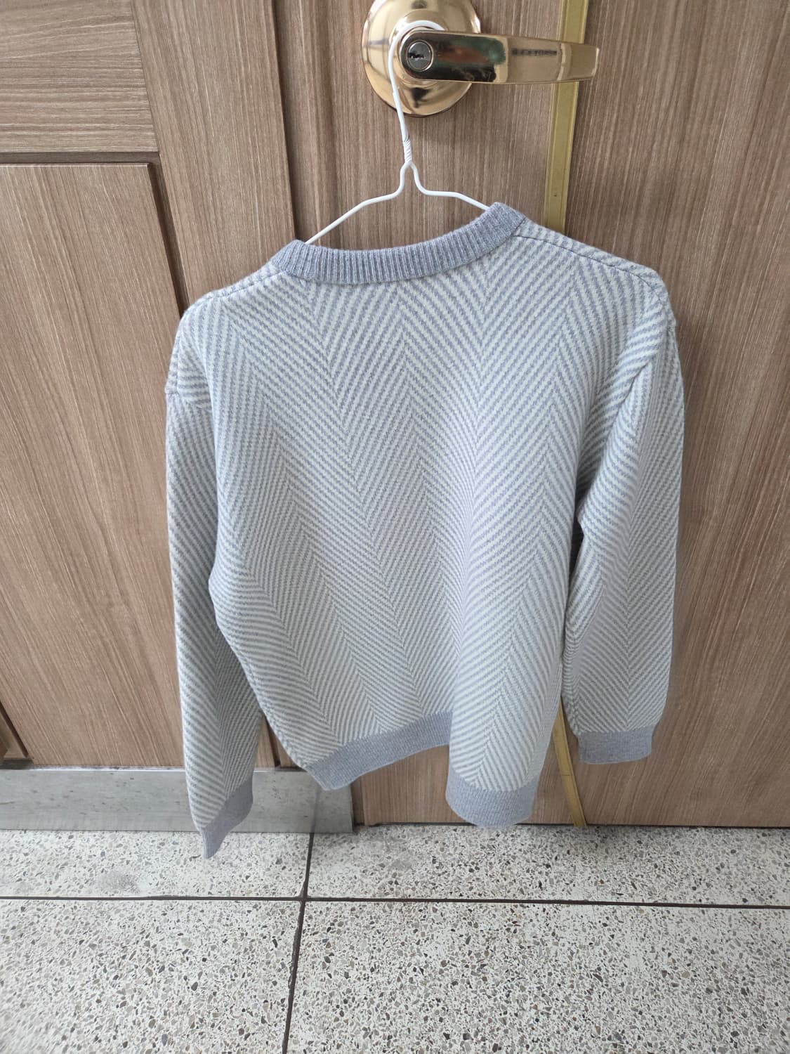 라코스테 헤링본 패턴 니트 스웨터 100 상품이미지2