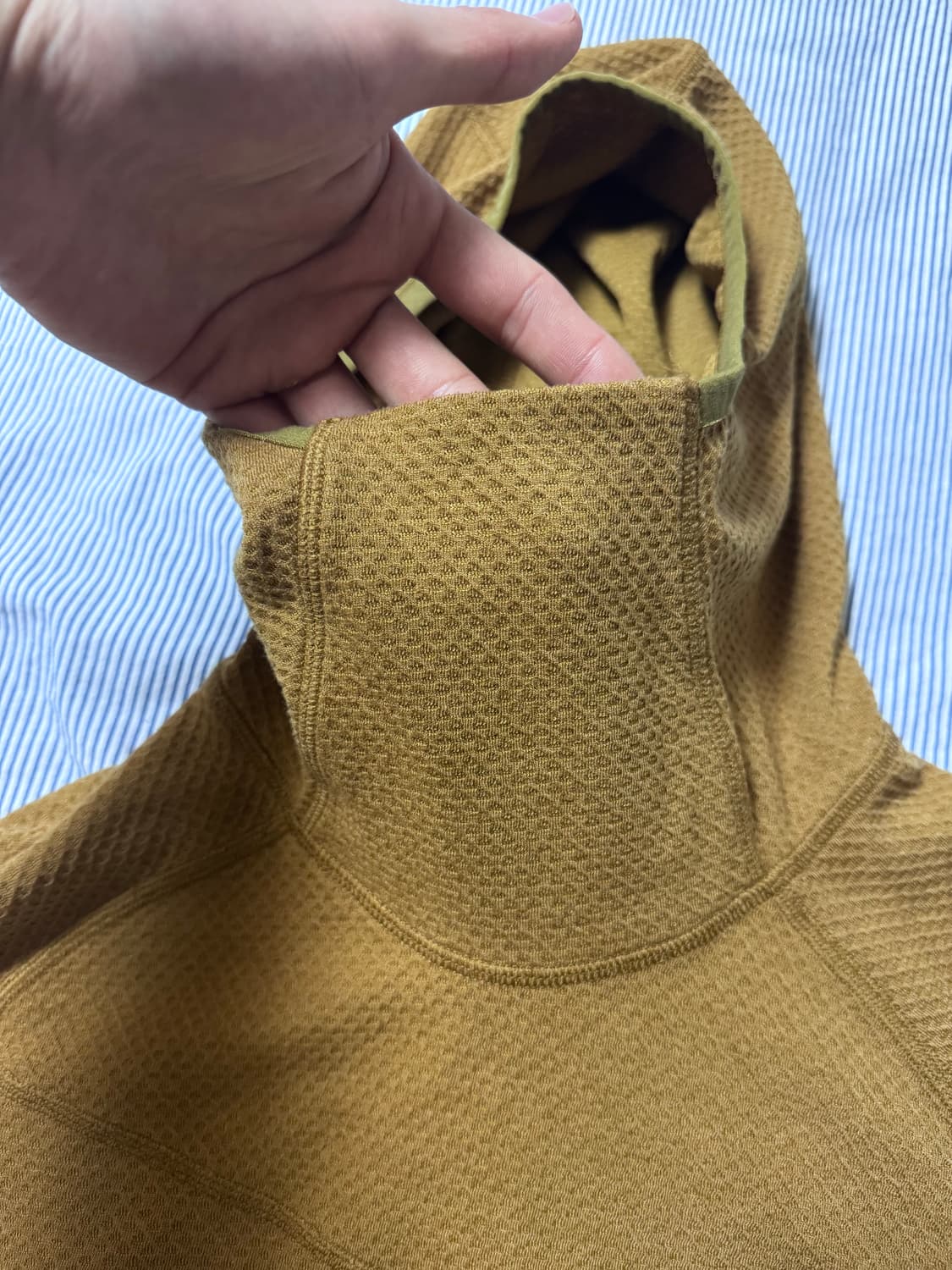 클라터뮤젠 유지 후디 맨 머스타드 S 상품이미지5