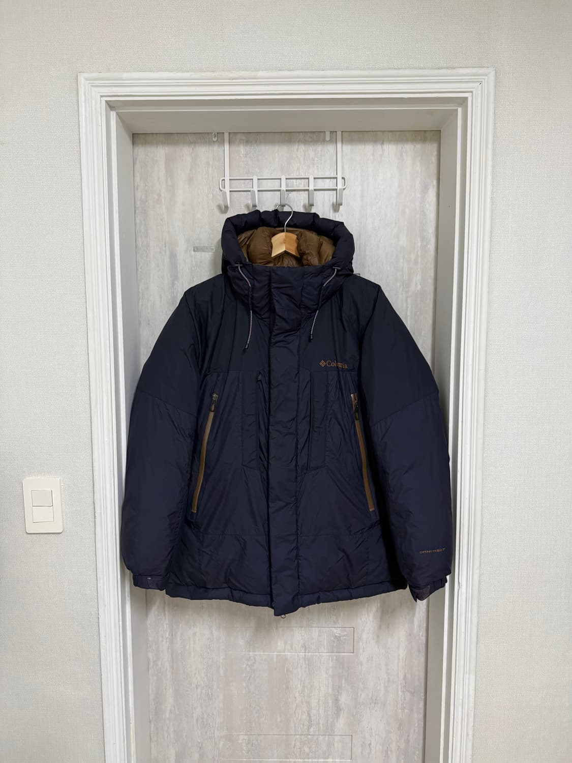 남성 M 100추천 / 콜롬비아 옴니히트 구스 대장패딩 네이비 상품이미지2
