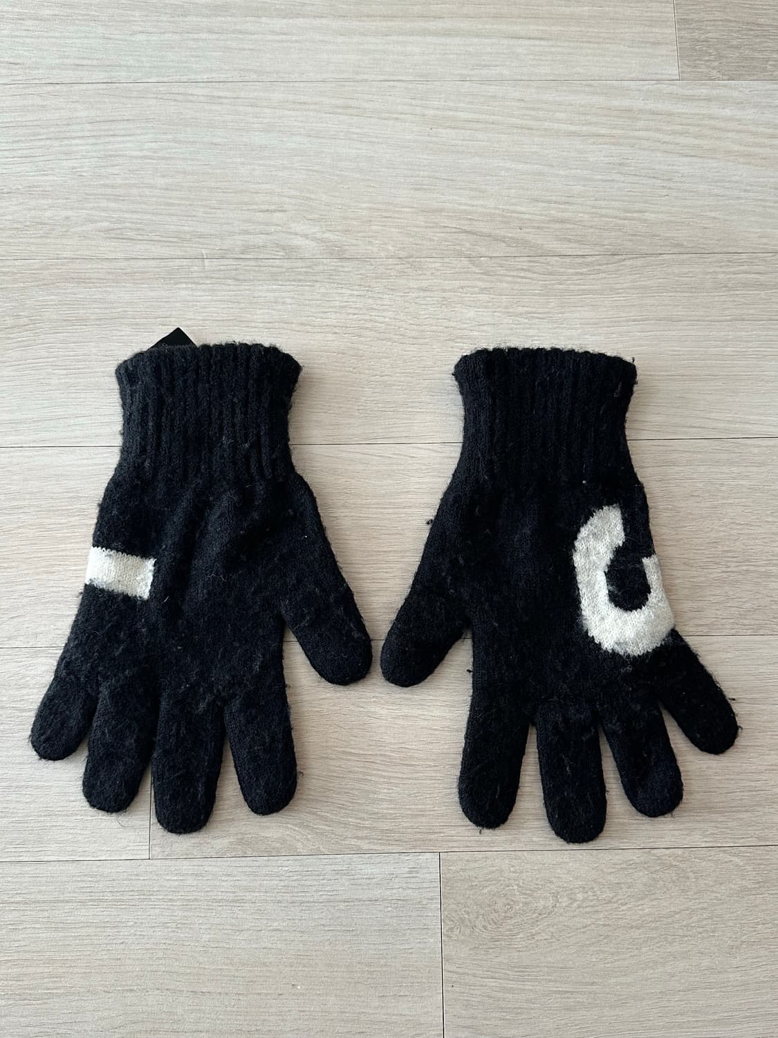 Y-3 모헤어 장갑 상품이미지2