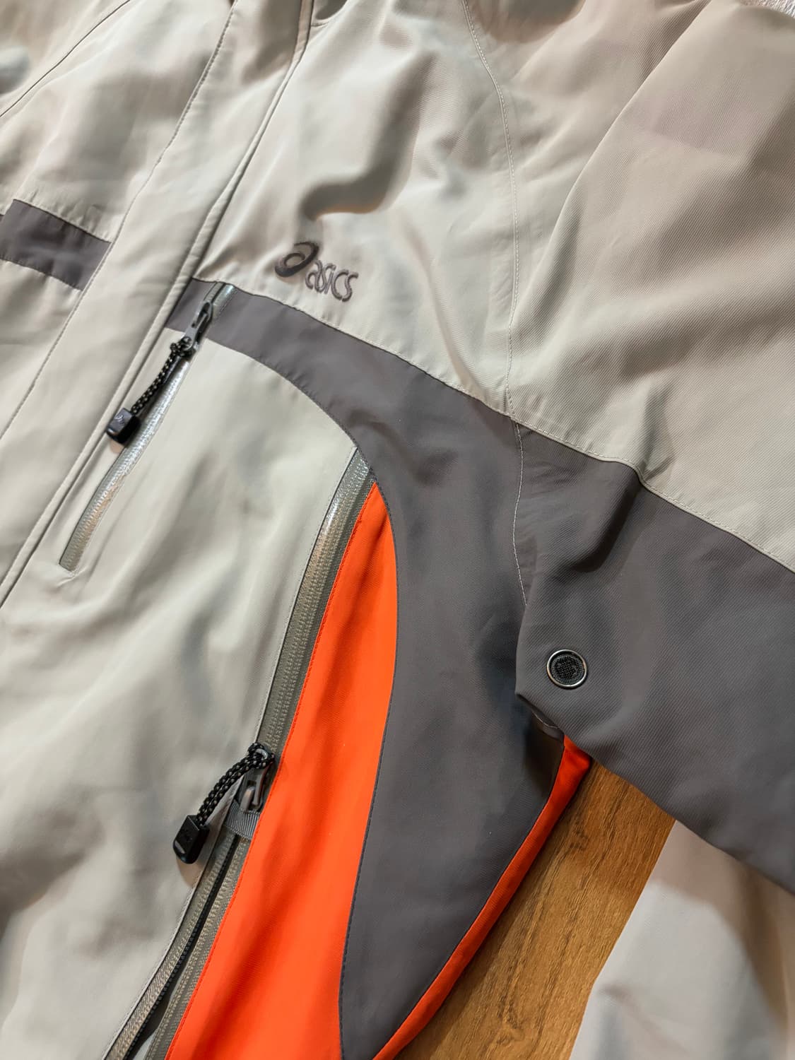 아식스 자켓 - (맞춰드림: 후르츠 이벤트로 받은 만원 (5만원이하) 상품이미지3