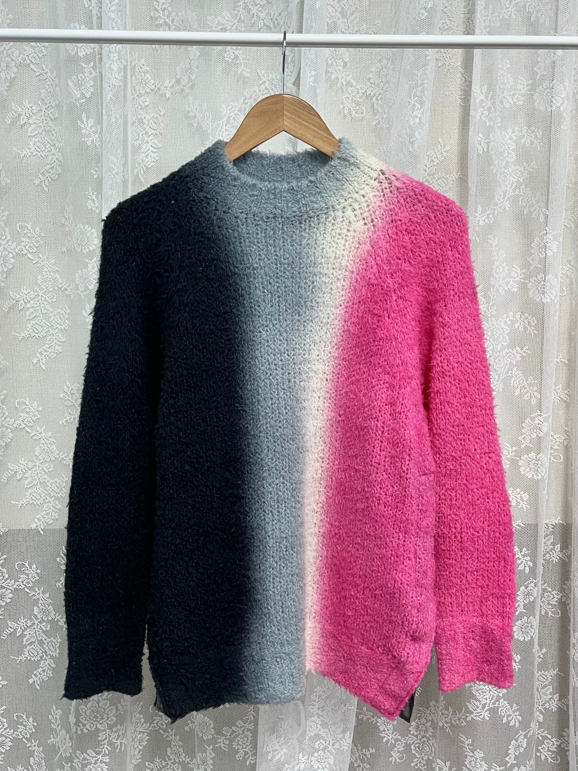 ) 사카이 SACAI 23AW 타이다이 이펙트 울 니트 상품이미지1
