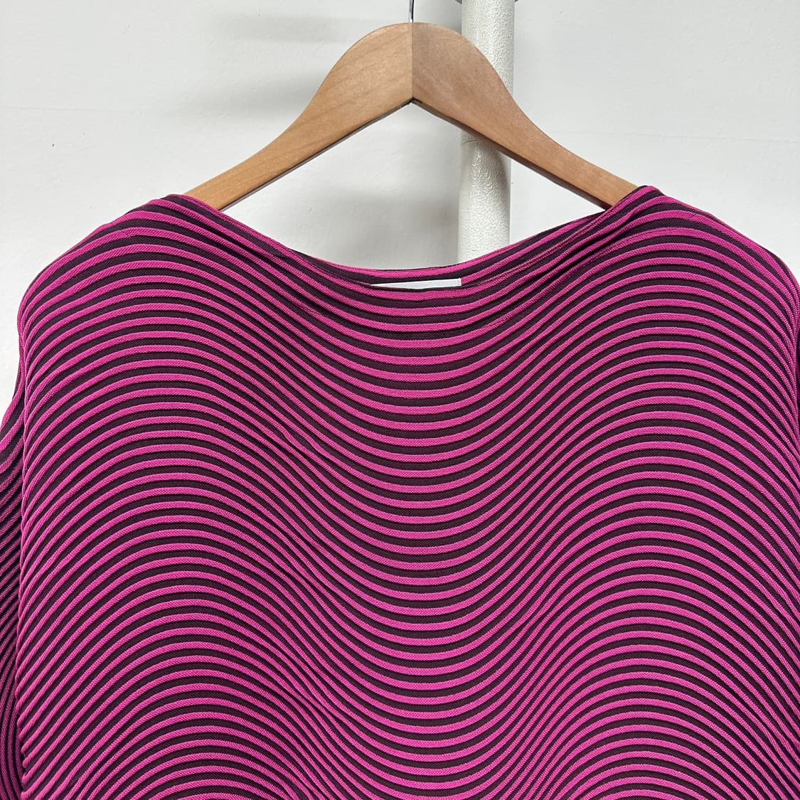 이세이미야케 웨이브 플리츠 탑 상품이미지4