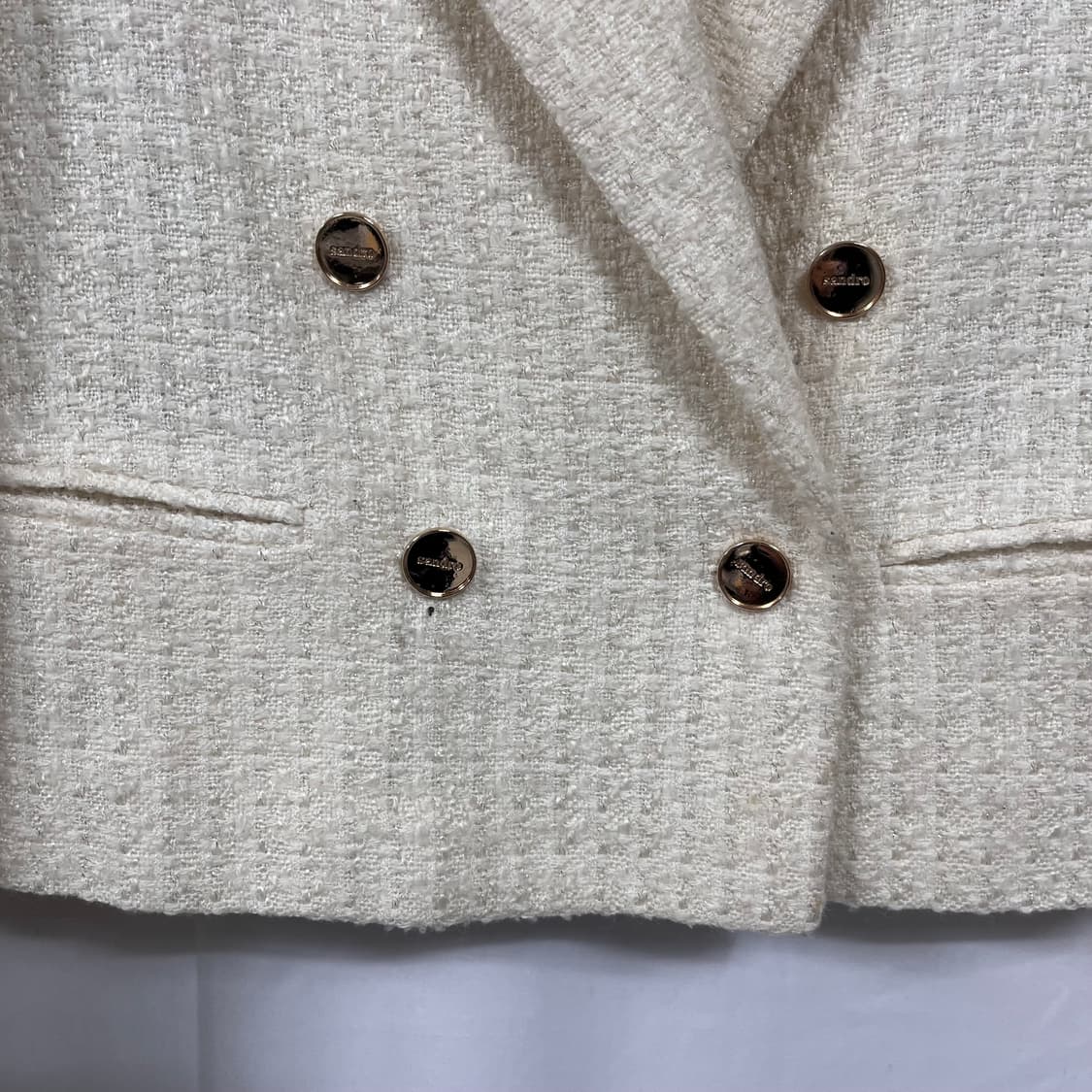 산드로(SANDRO) 골드 버튼 트위드 자켓 상품이미지4