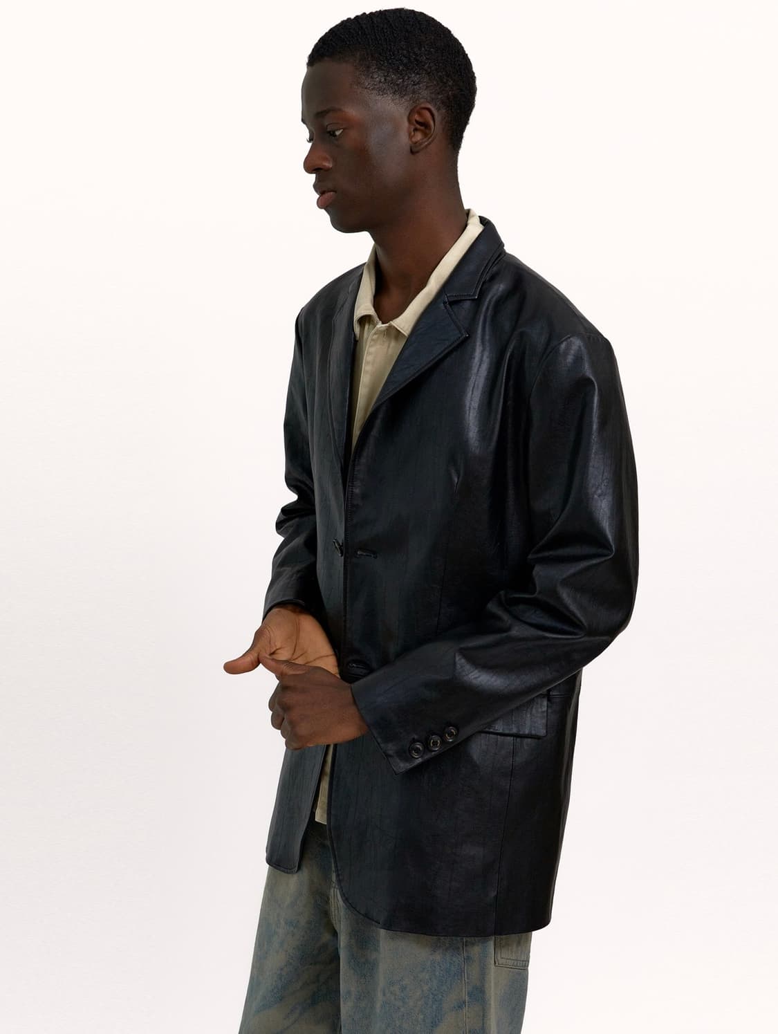 [L] 2버튼 싱글 레더 블레이저 상품이미지1