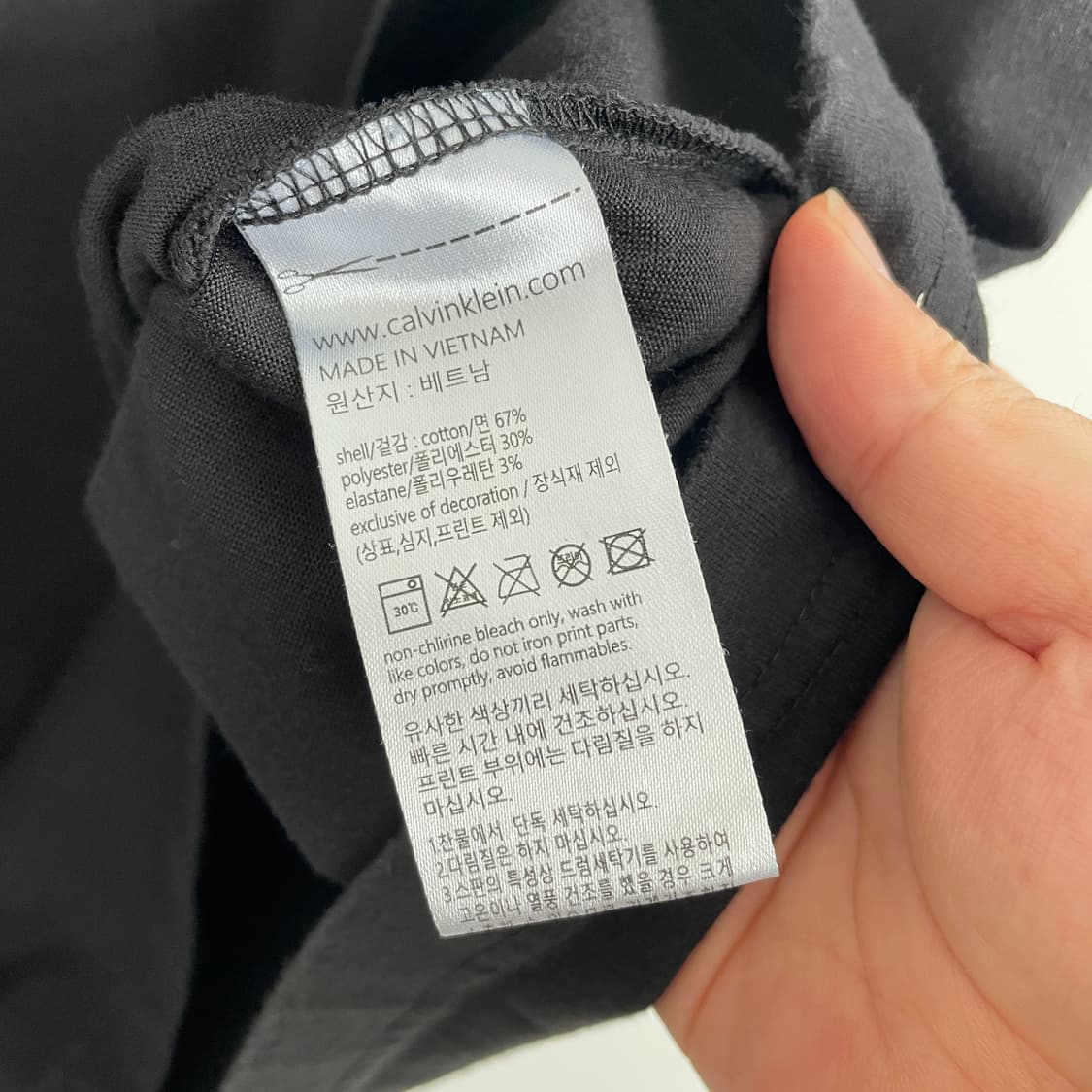 캘빈클라인 블랙 반팔 티셔츠 상품이미지3