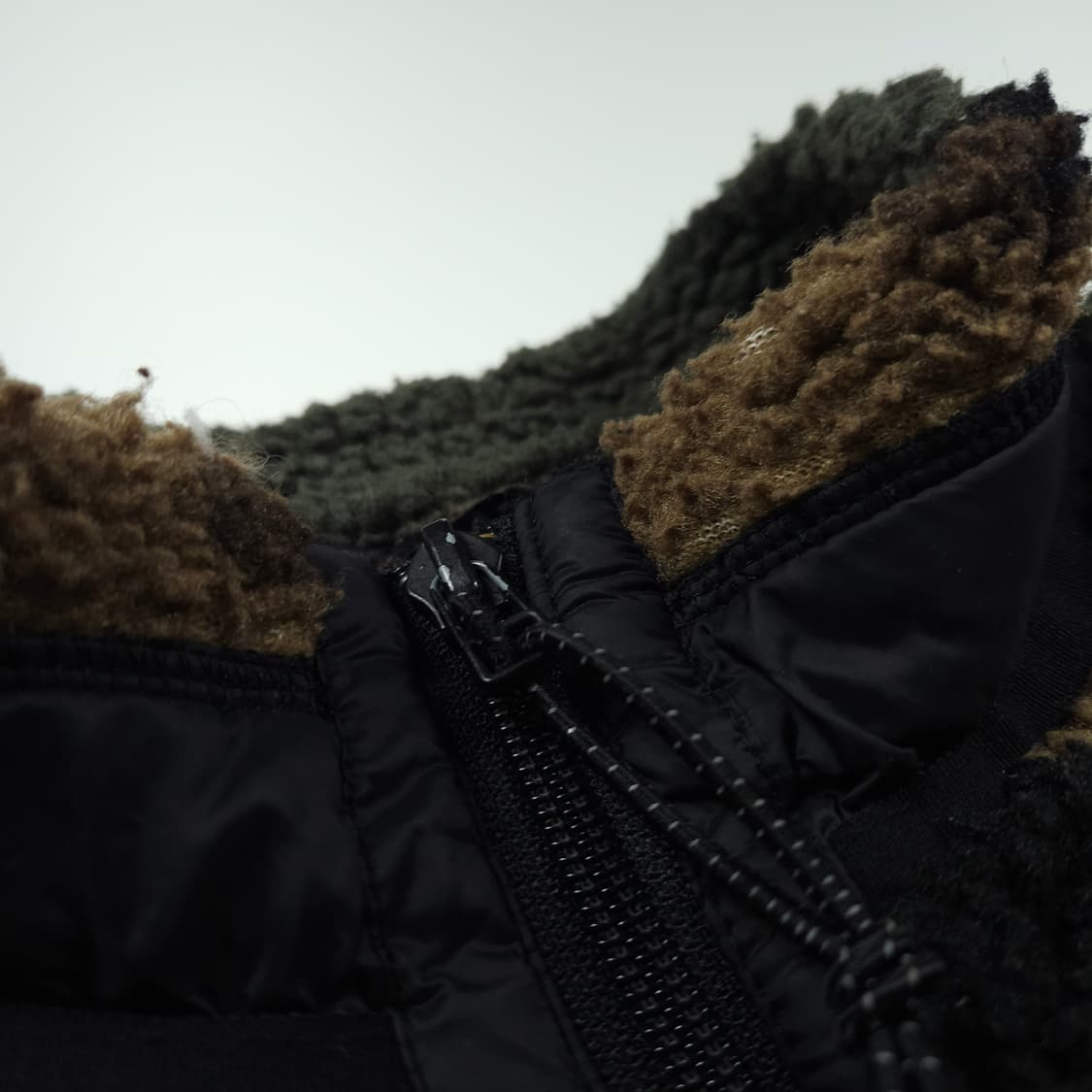 칼하트 wip 스카우트 카모플라쥬 플리스 자켓 (M) 상품이미지5