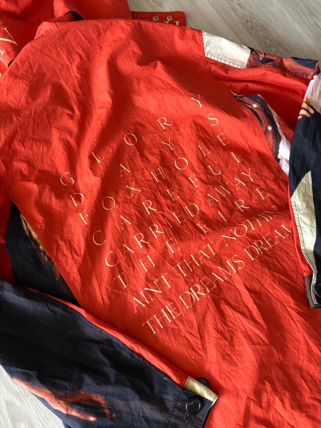 언더커버 15ss 텔레비전 어드벤쳐 파카  상품이미지6