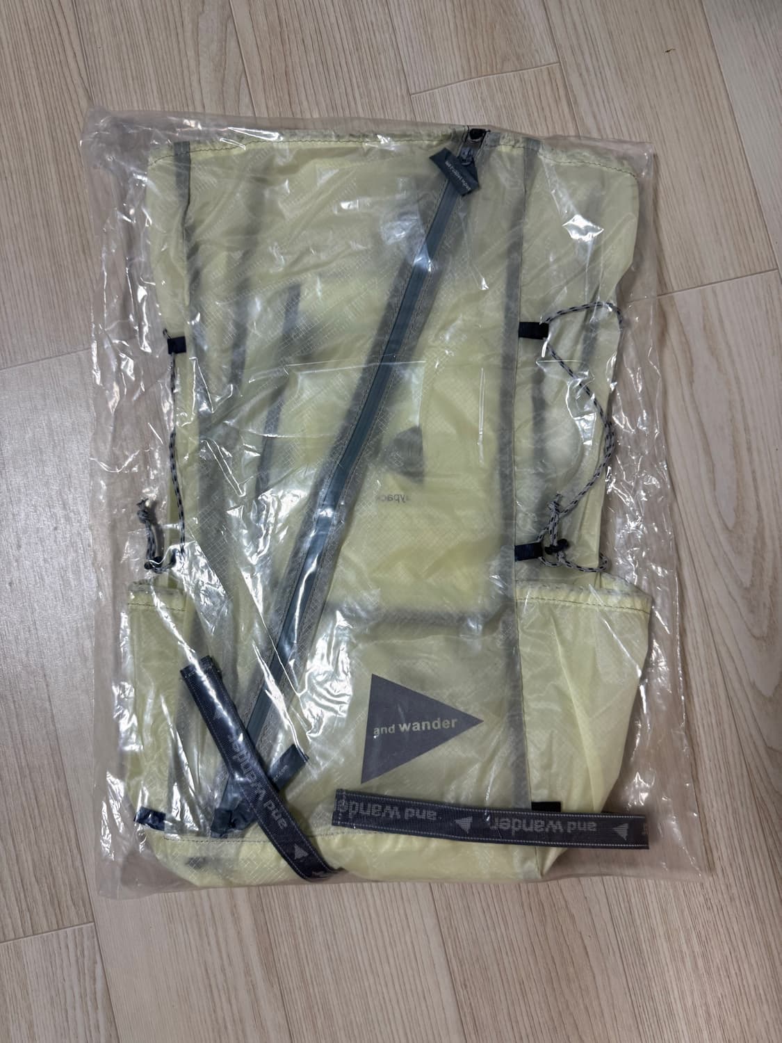 앤드원더 실데이 And Wander Sil Daypack 백팩 상품이미지1