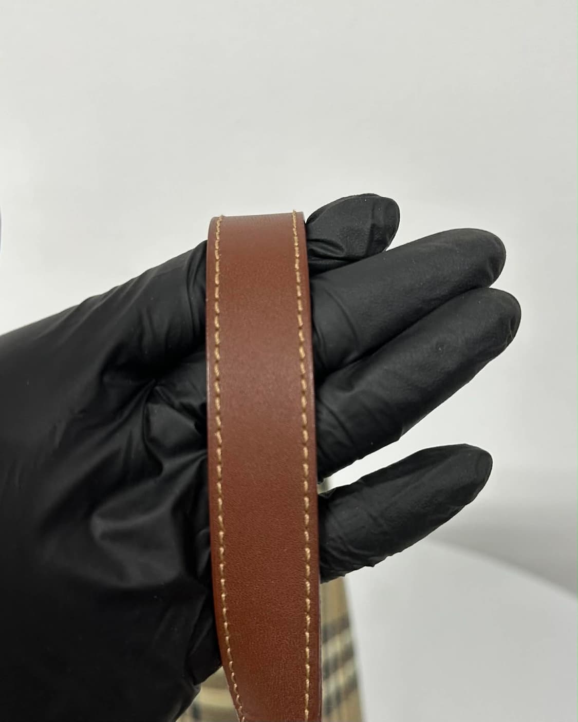 버버리 노바체크 플랩 숄더 토트백 상품이미지8