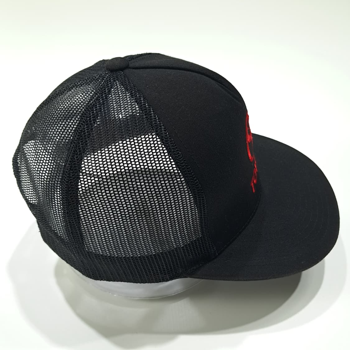 유풍 더 클래식 토요타 로고 자수 블랙 & 레드 메쉬 트러커캡 P2053 상품이미지4