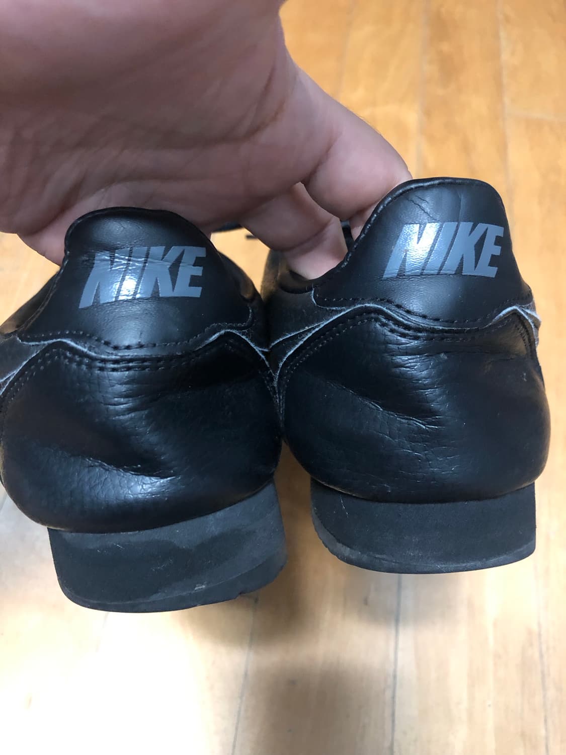 나이키 코르테즈 레더 올블랙 스니커즈 275 상품이미지8