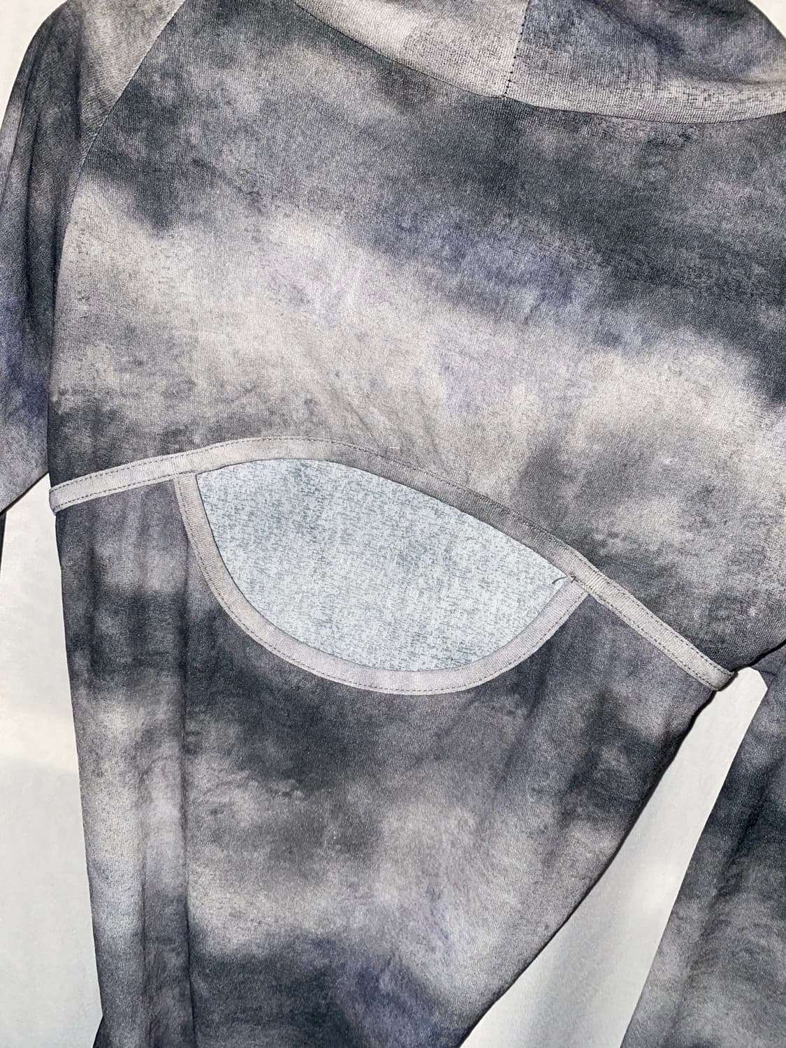 Cut out strap long sleeve 컷아웃 스트랩 상품이미지4