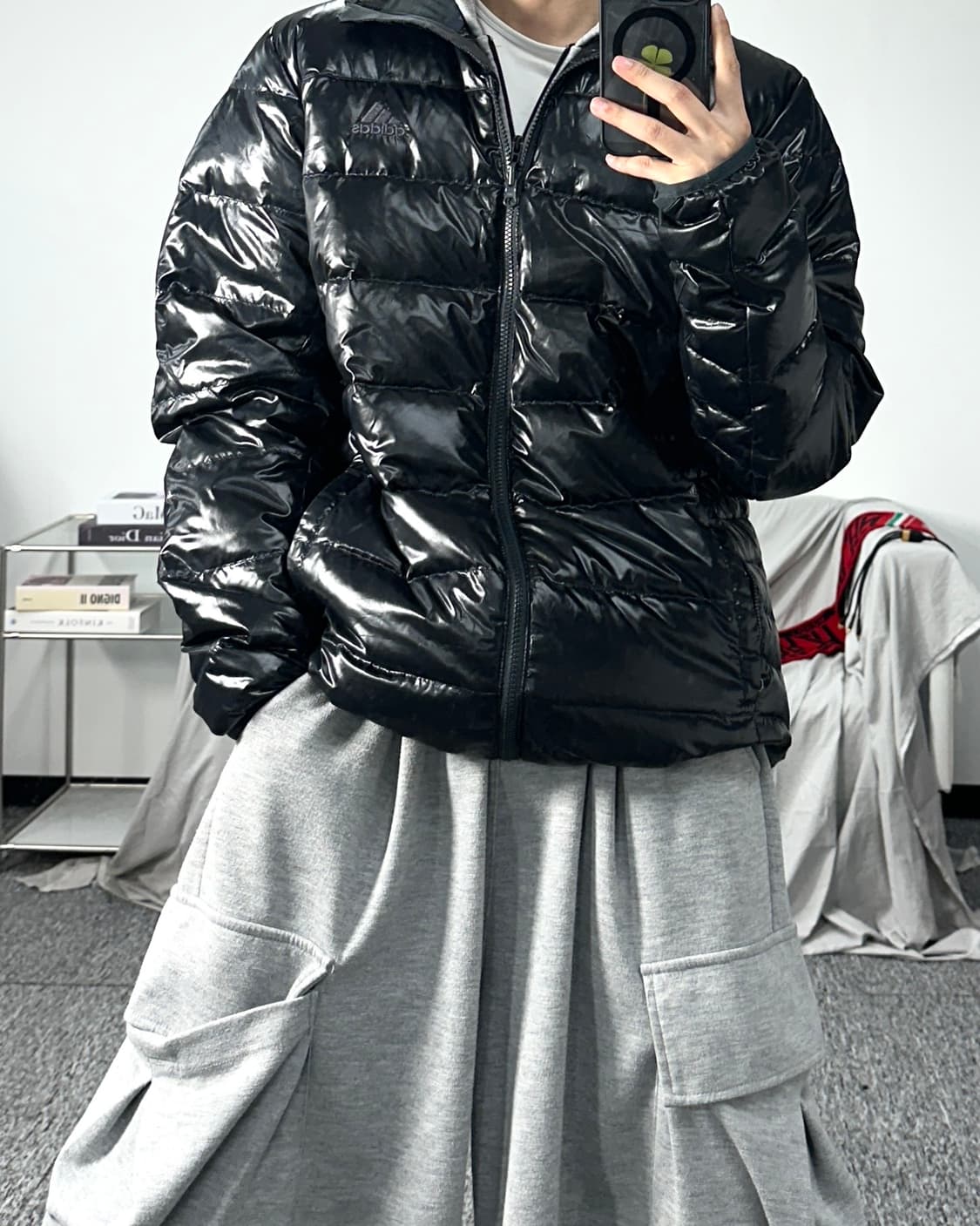 아디다스 블랙 유광 경량패딩 2XL 상품이미지3