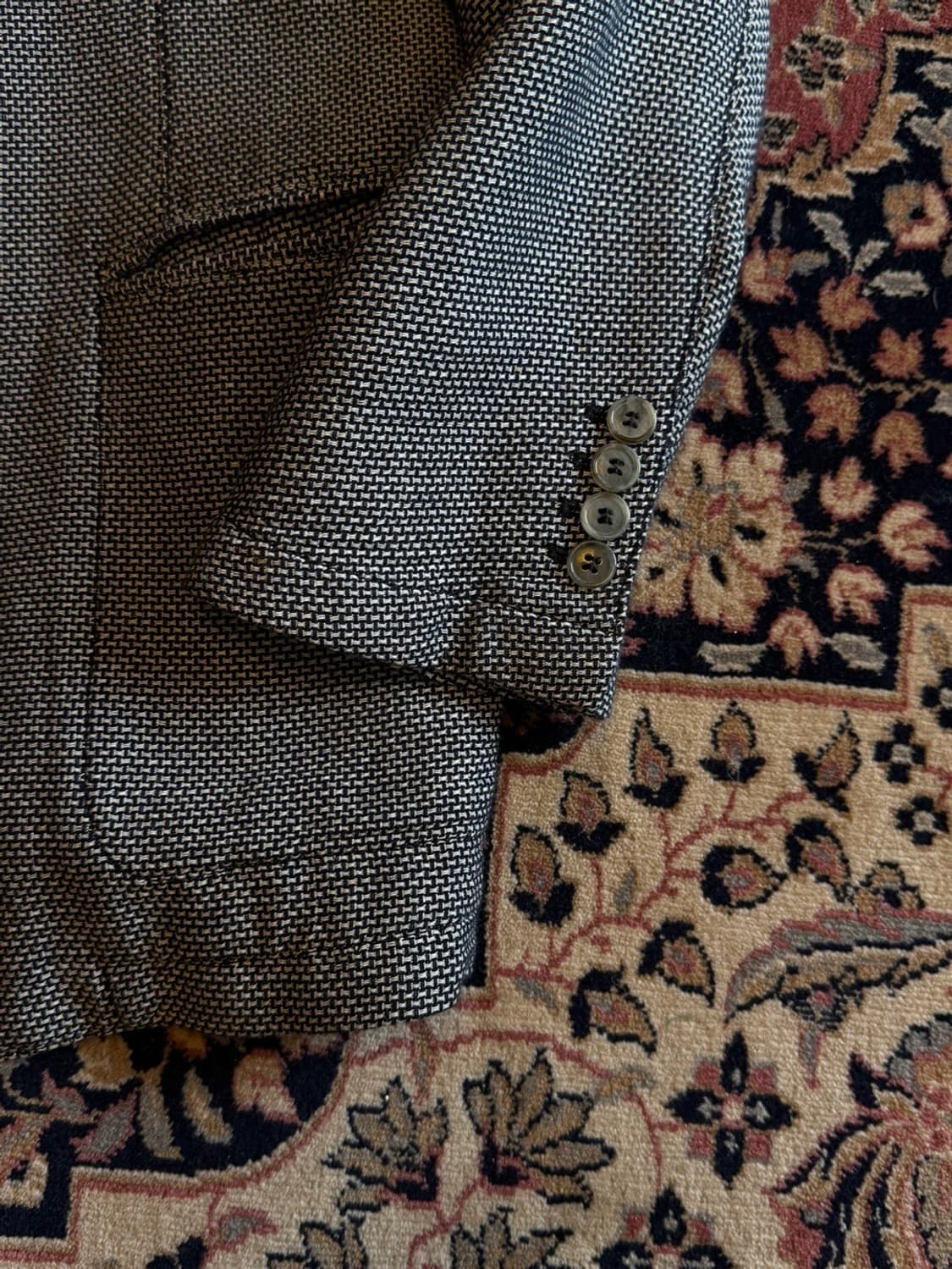 아르마니 꼴레지오니 트위드 테일러드 자켓 105 상품이미지8