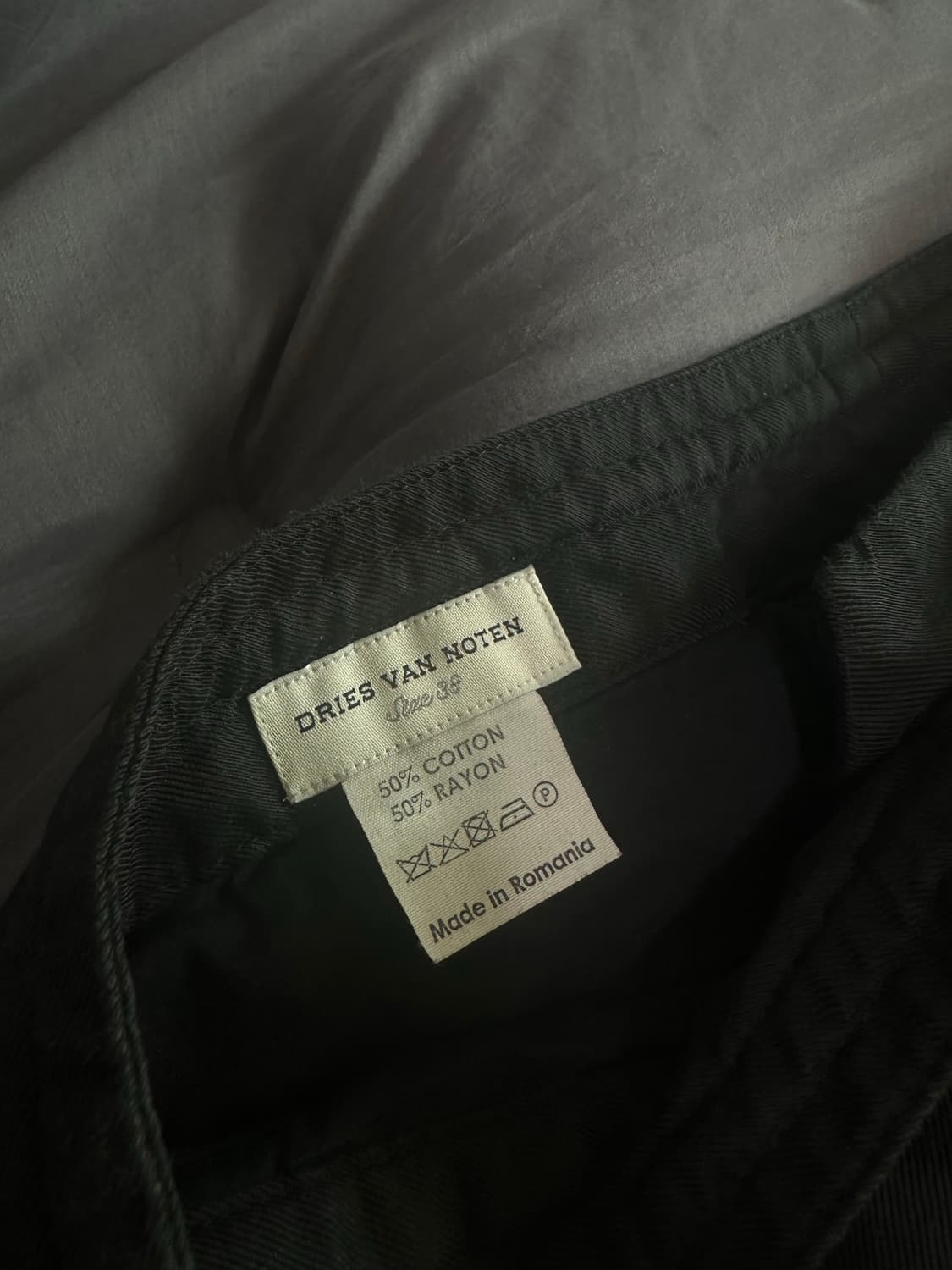 Avant-garde Stitched Pants 상품이미지2