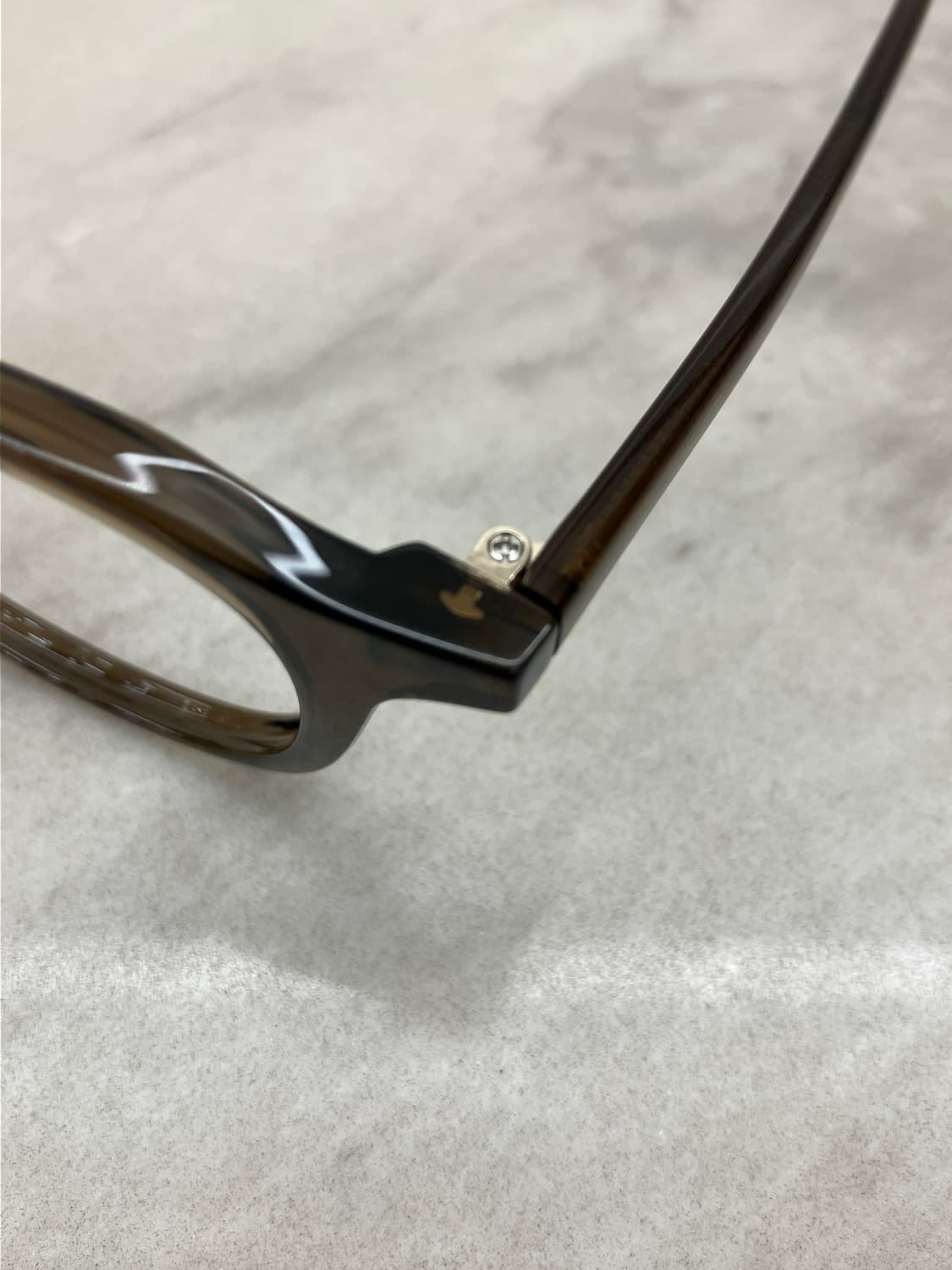 B90 DMN 카키 웰링턴 뿔테 안경122 상품이미지2