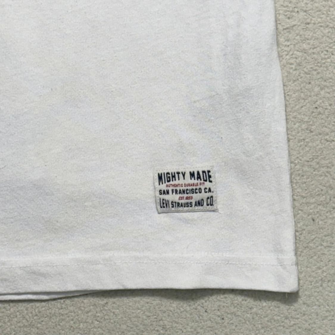 LEVI'S 그래픽 로고 반팔티 화이트 L 상품이미지6